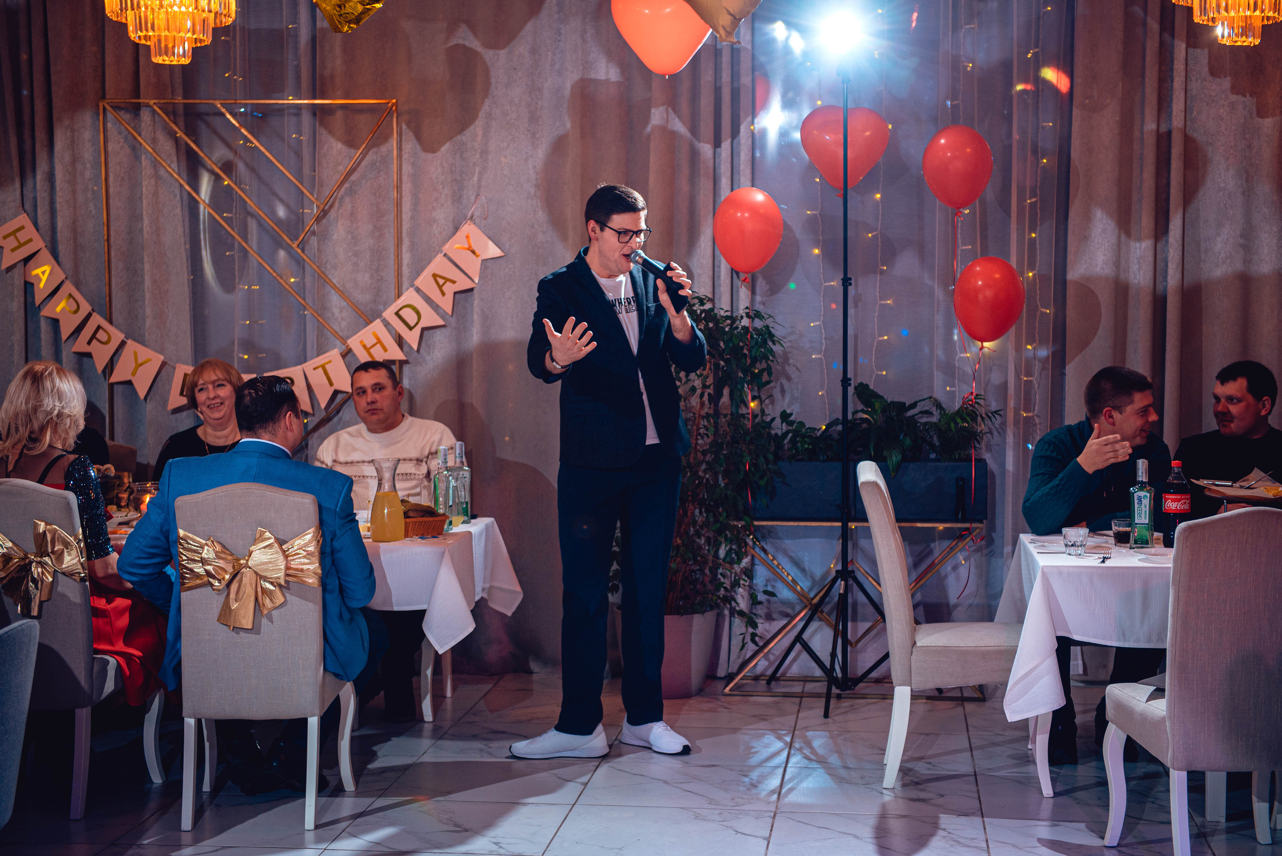 Garage Valentine's Day. Свадебный и семейный фотограф Сергей Паровик