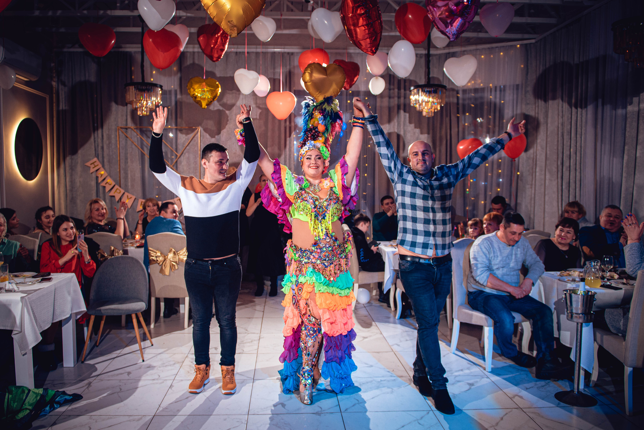 Garage Valentine's Day. Свадебный и семейный фотограф Сергей Паровик