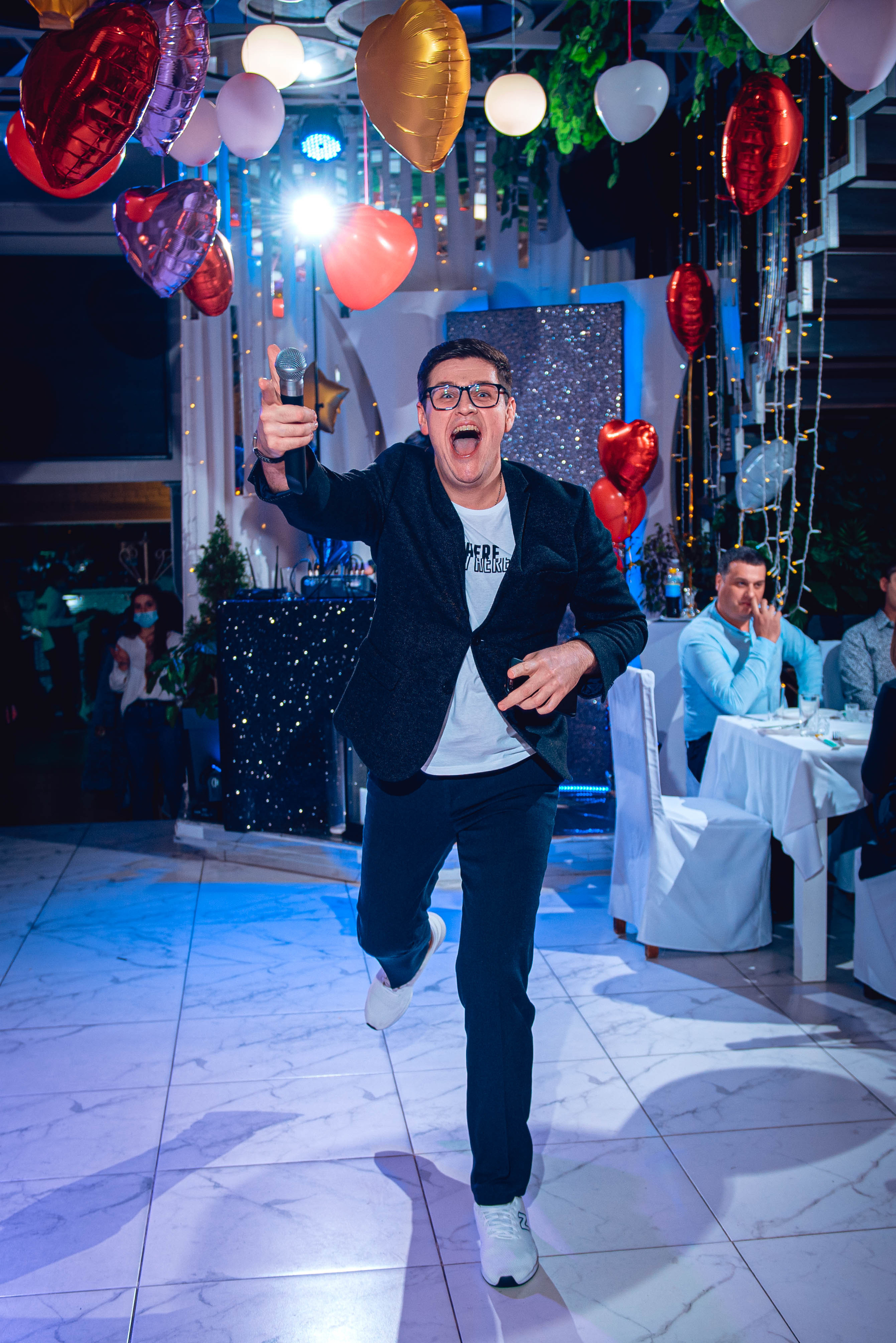 Garage Valentine's Day. Свадебный и семейный фотограф Сергей Паровик