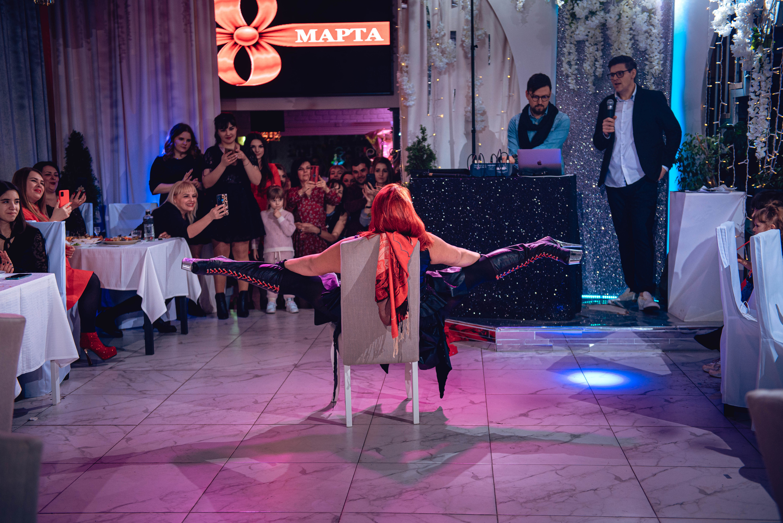 March 8. Women’s Day. Garage. (копия). Свадебный и семейный фотограф Сергей Паровик