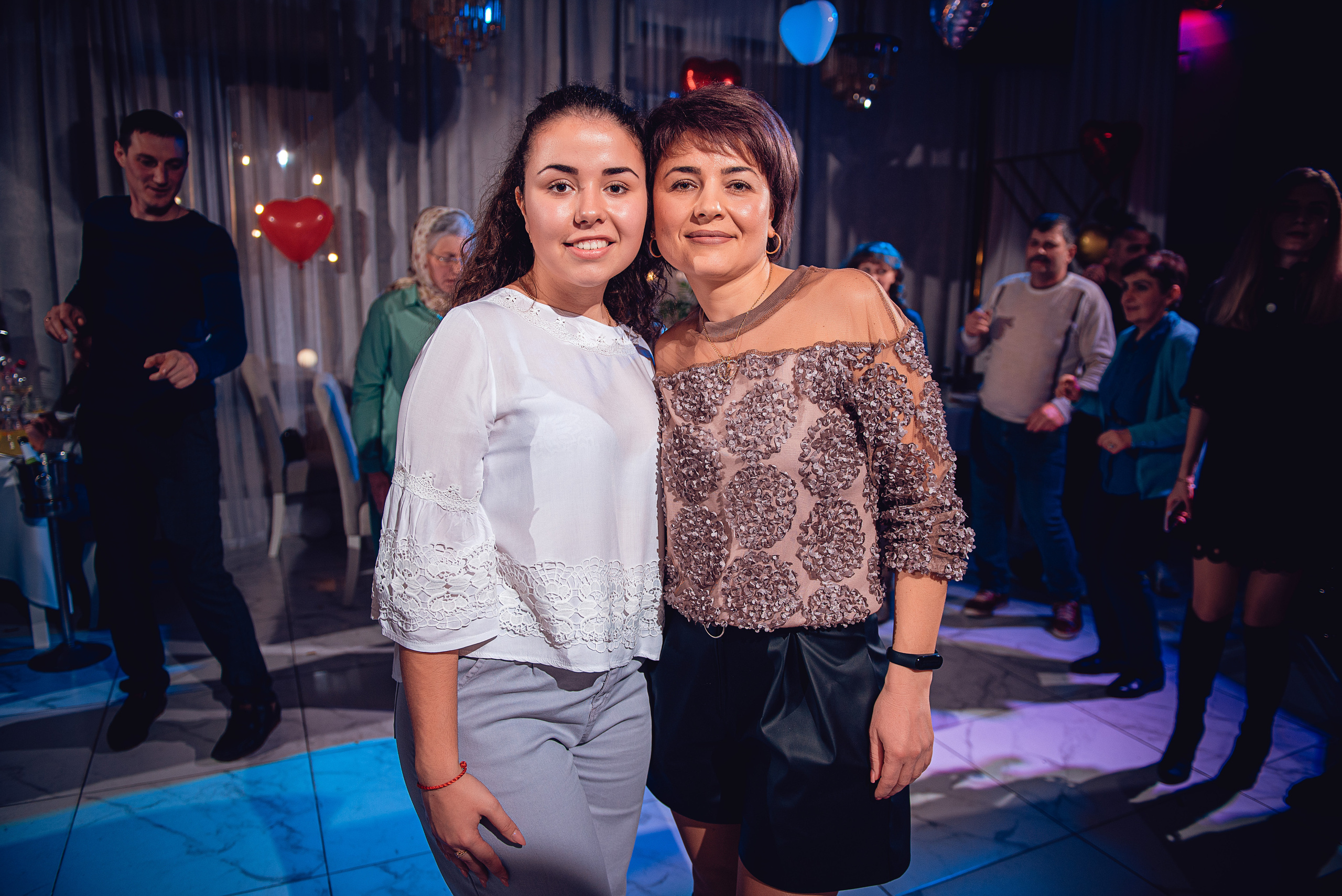 Garage Valentine's Day. Свадебный и семейный фотограф Сергей Паровик