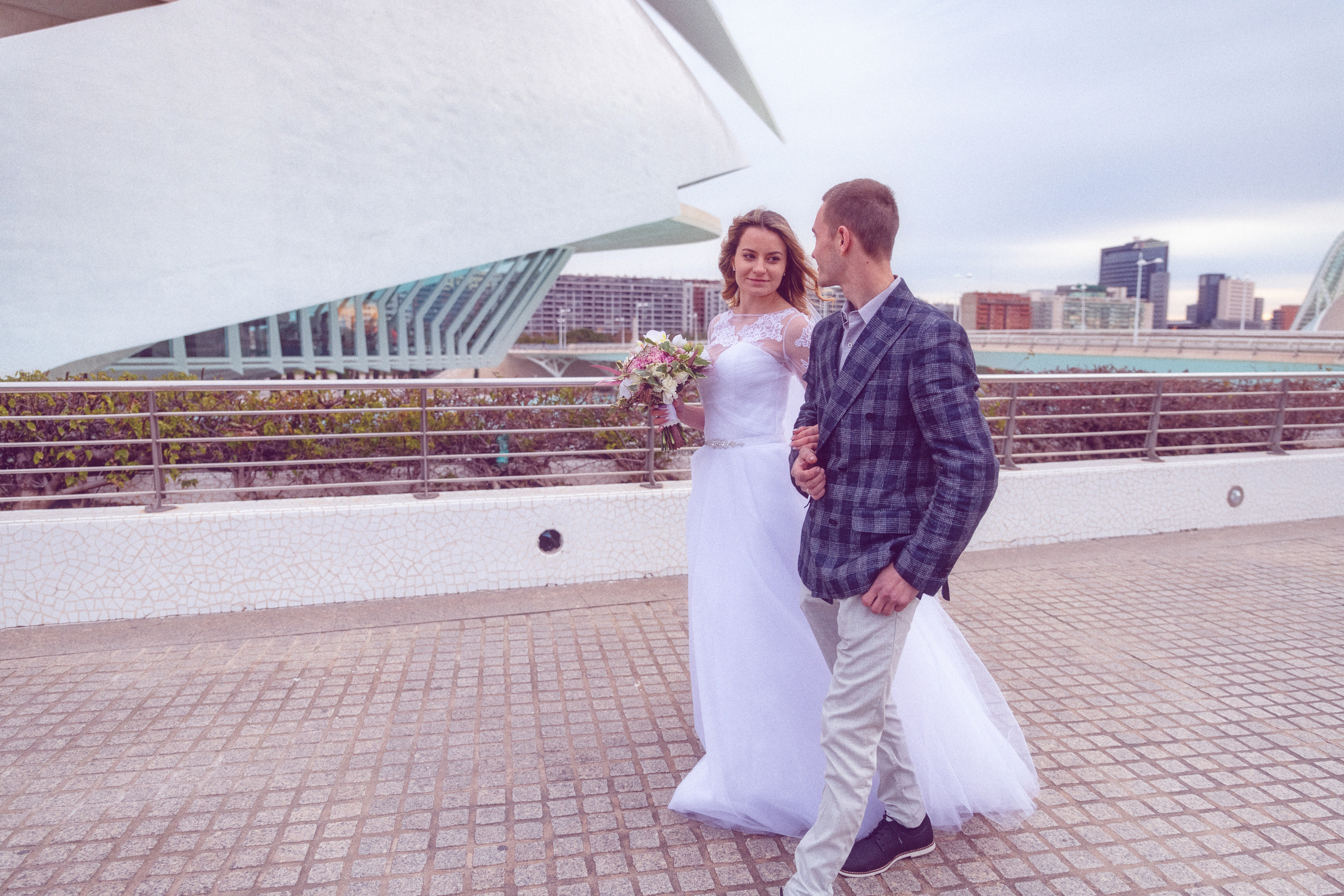 Свадьба для двоих в Испании в  Городе искусств и наук