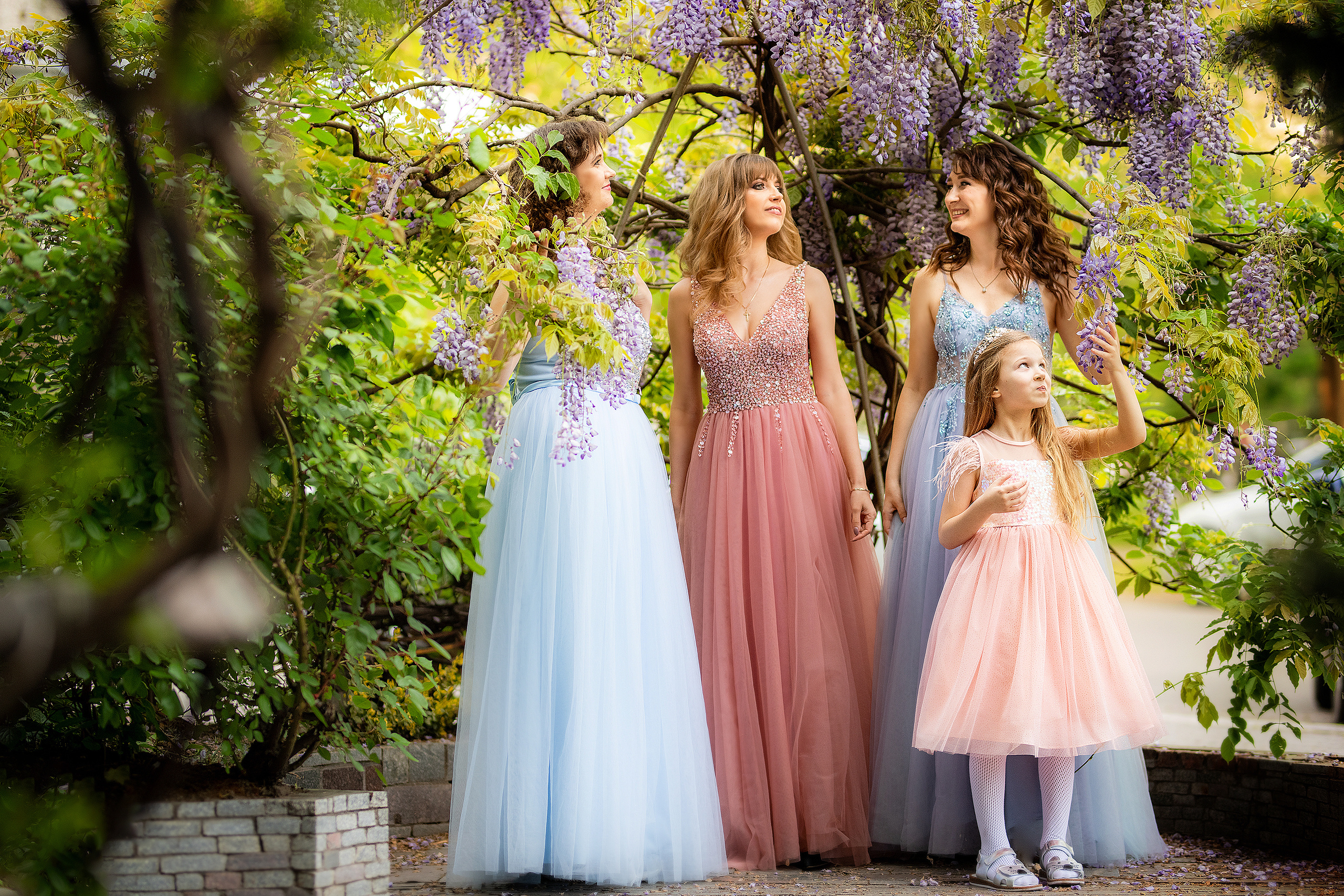 Фотосессия в глицинии. Фотограф в Запоріжжі та Європі