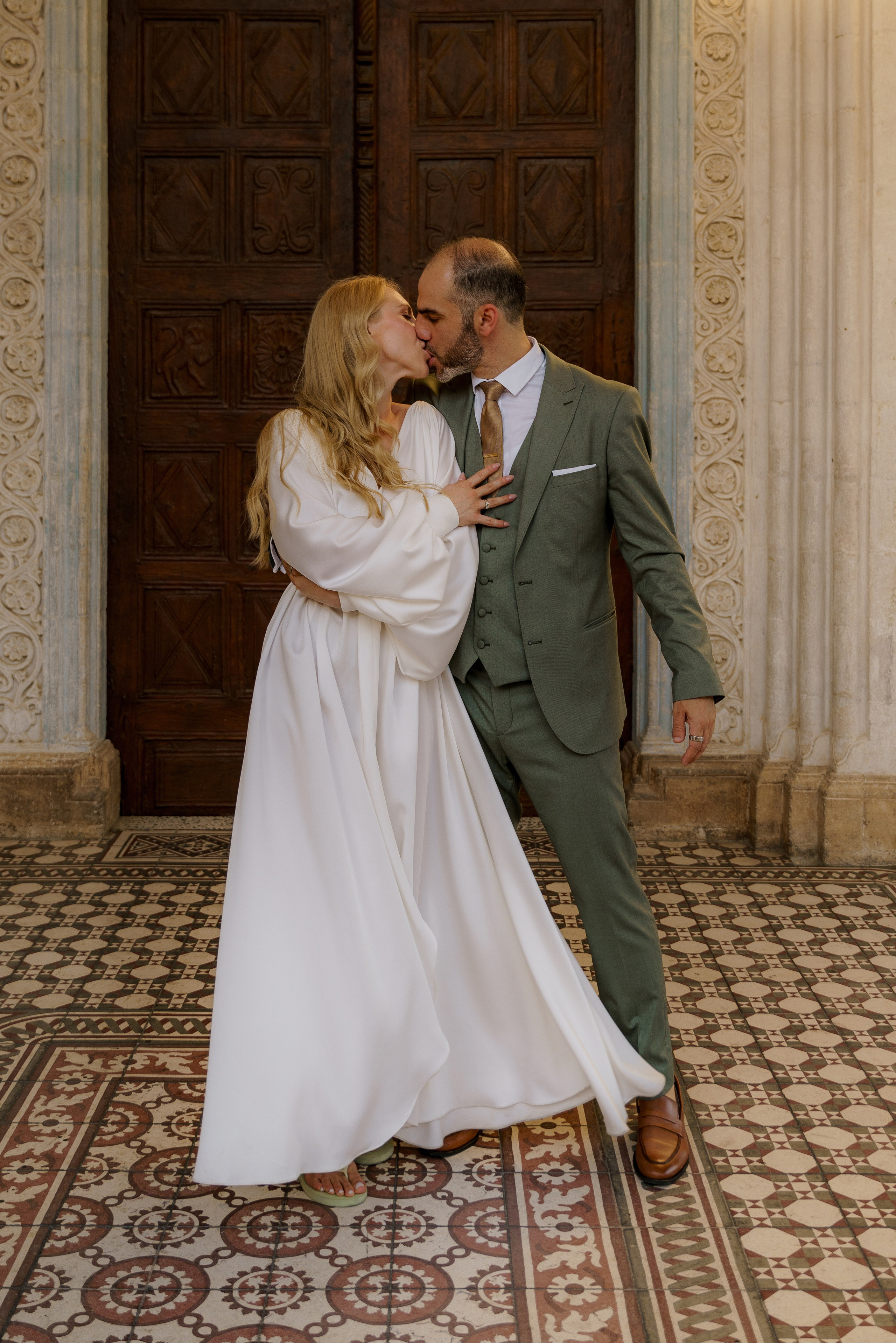 Nikos & Alla, Cyprus