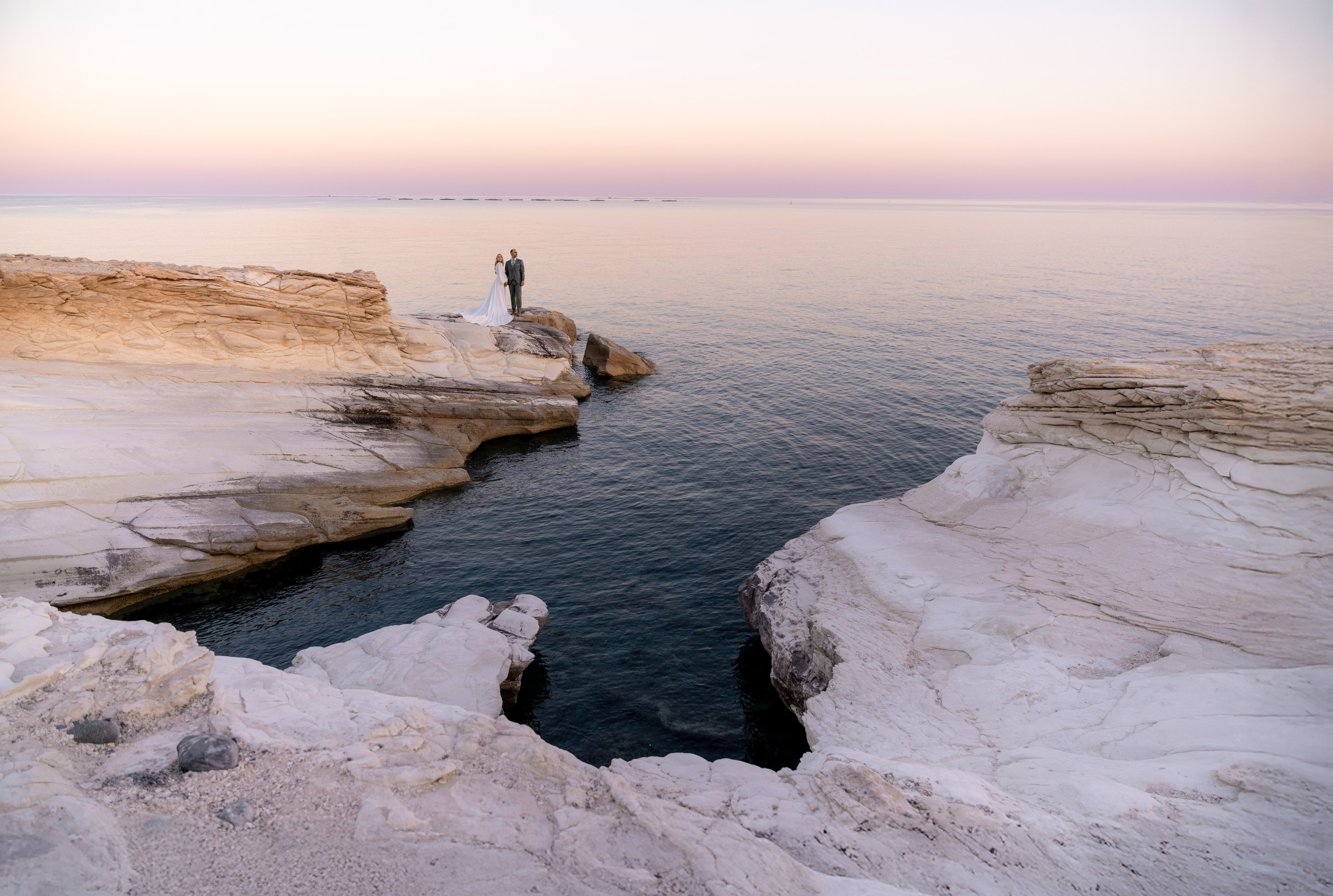 Nikos & Alla, Cyprus