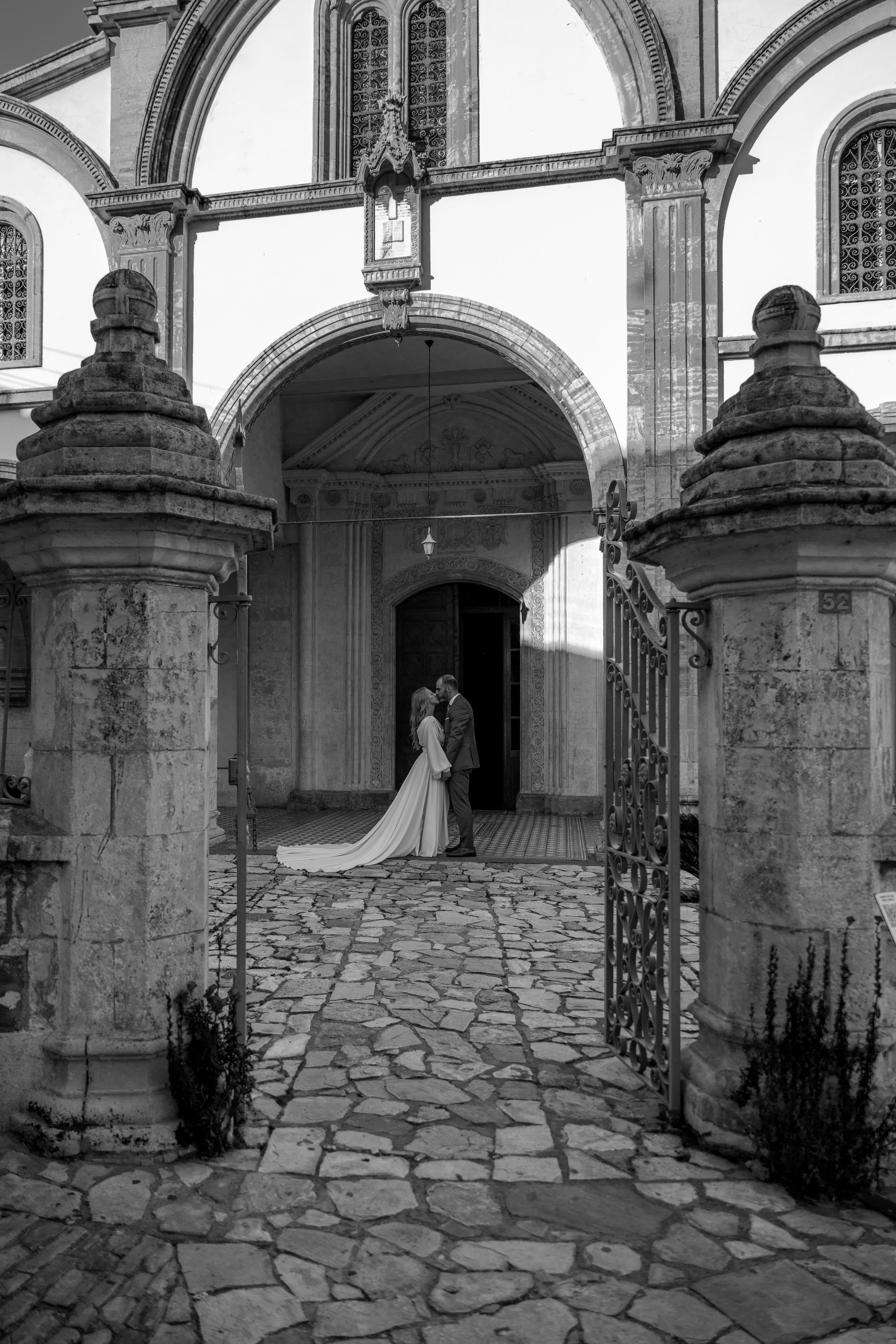 Nikos & Alla, Cyprus