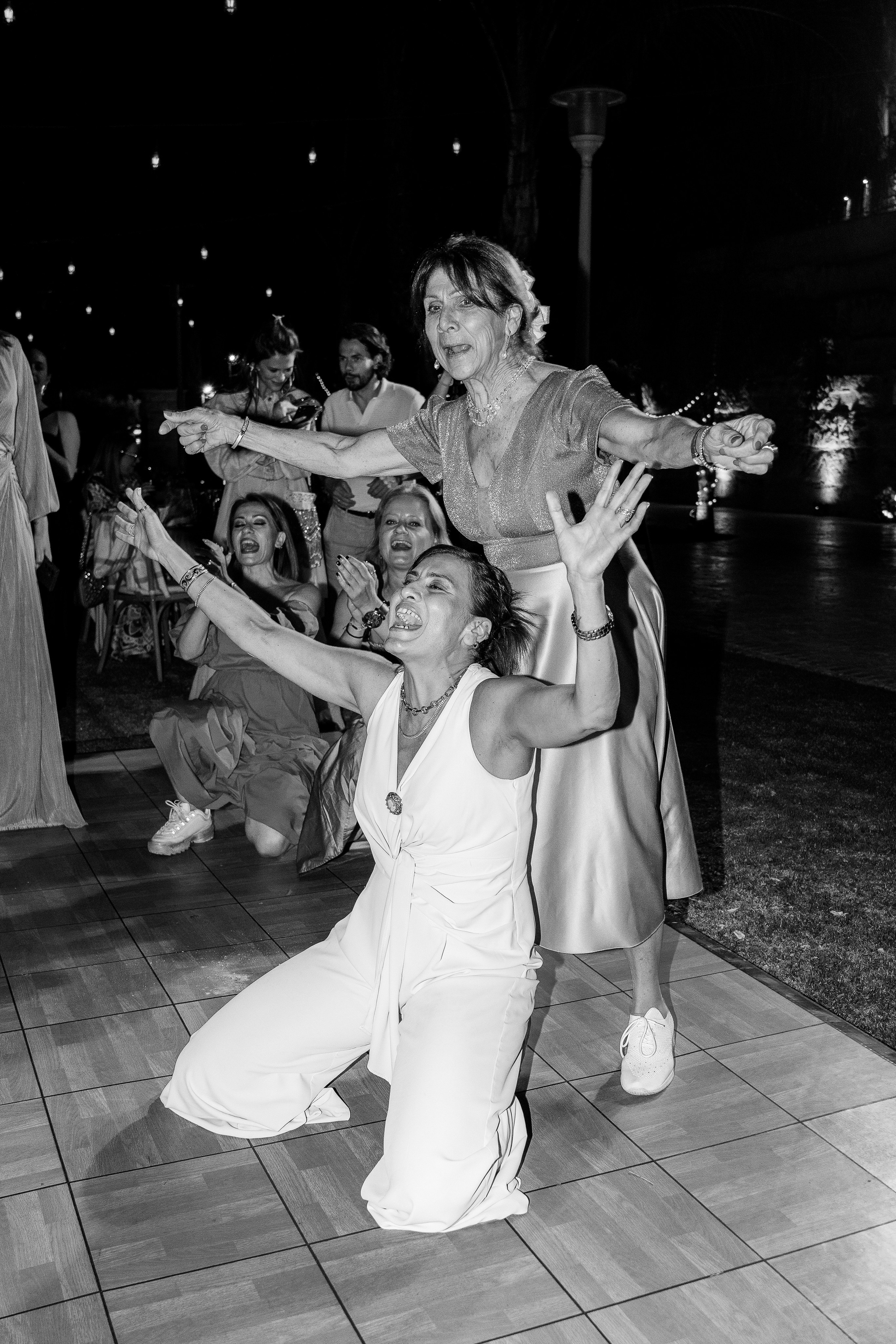 Nikos & Alla, Cyprus