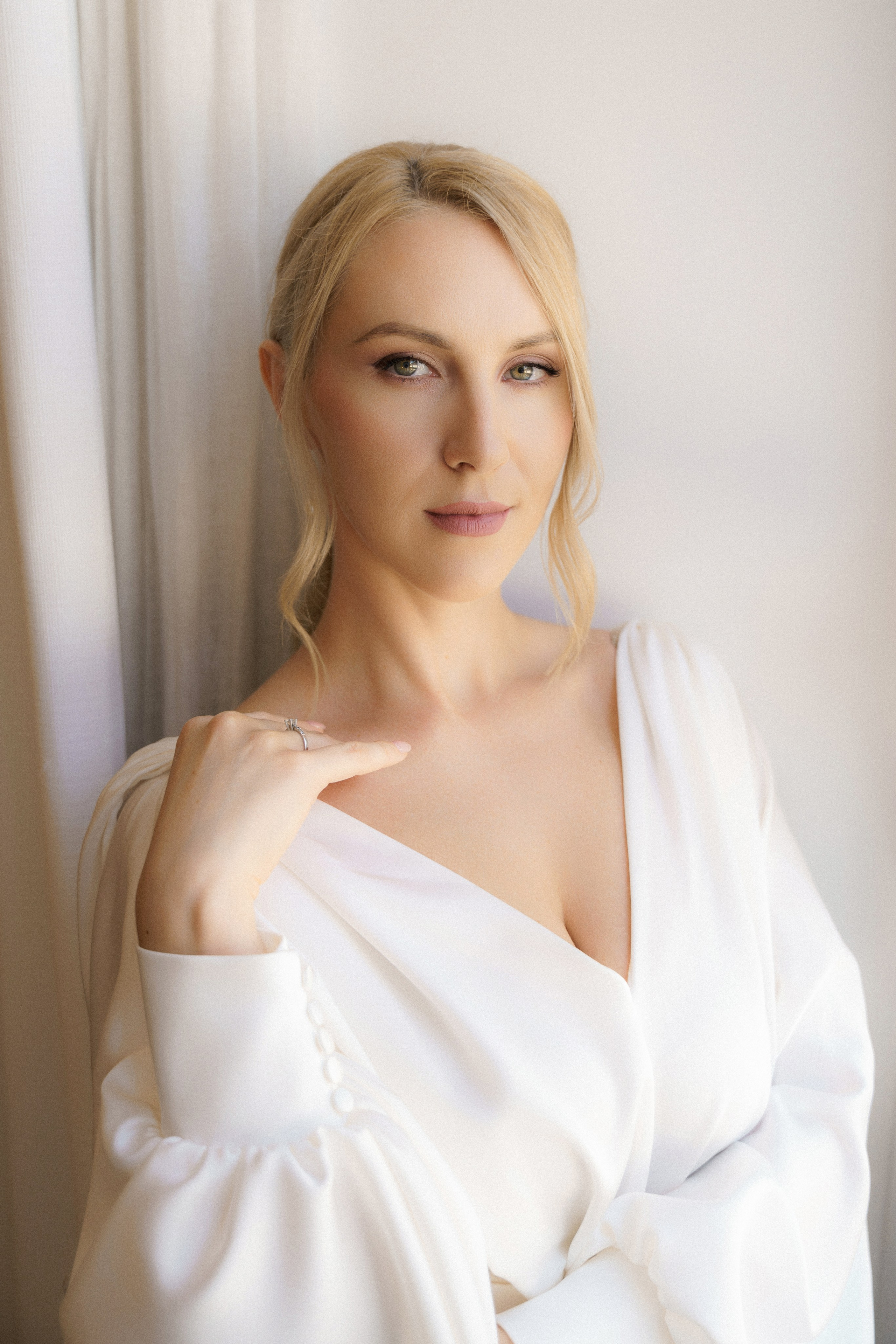 Nikos & Alla, Cyprus