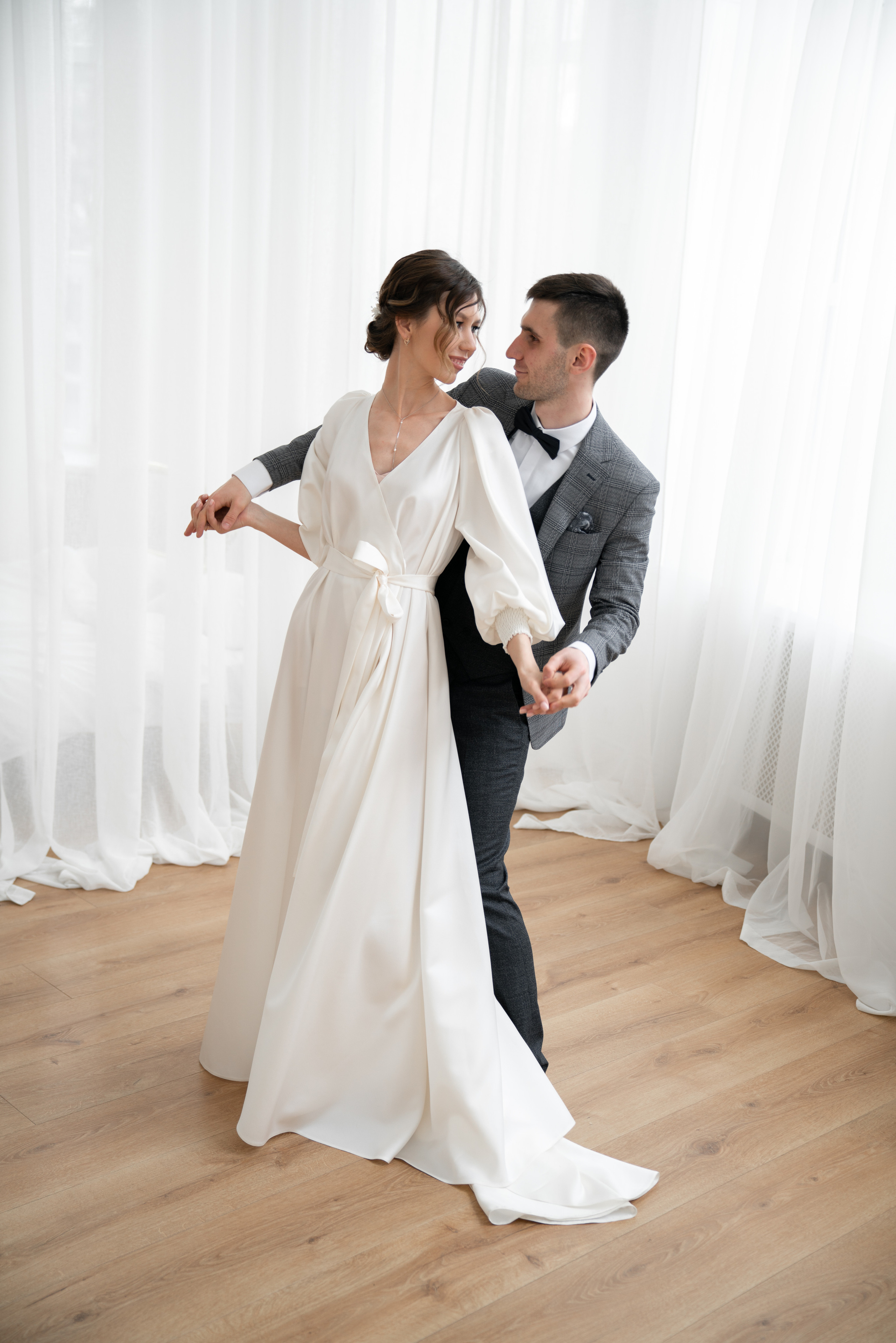 А | S. Весільний фотограф в Україні та Європі