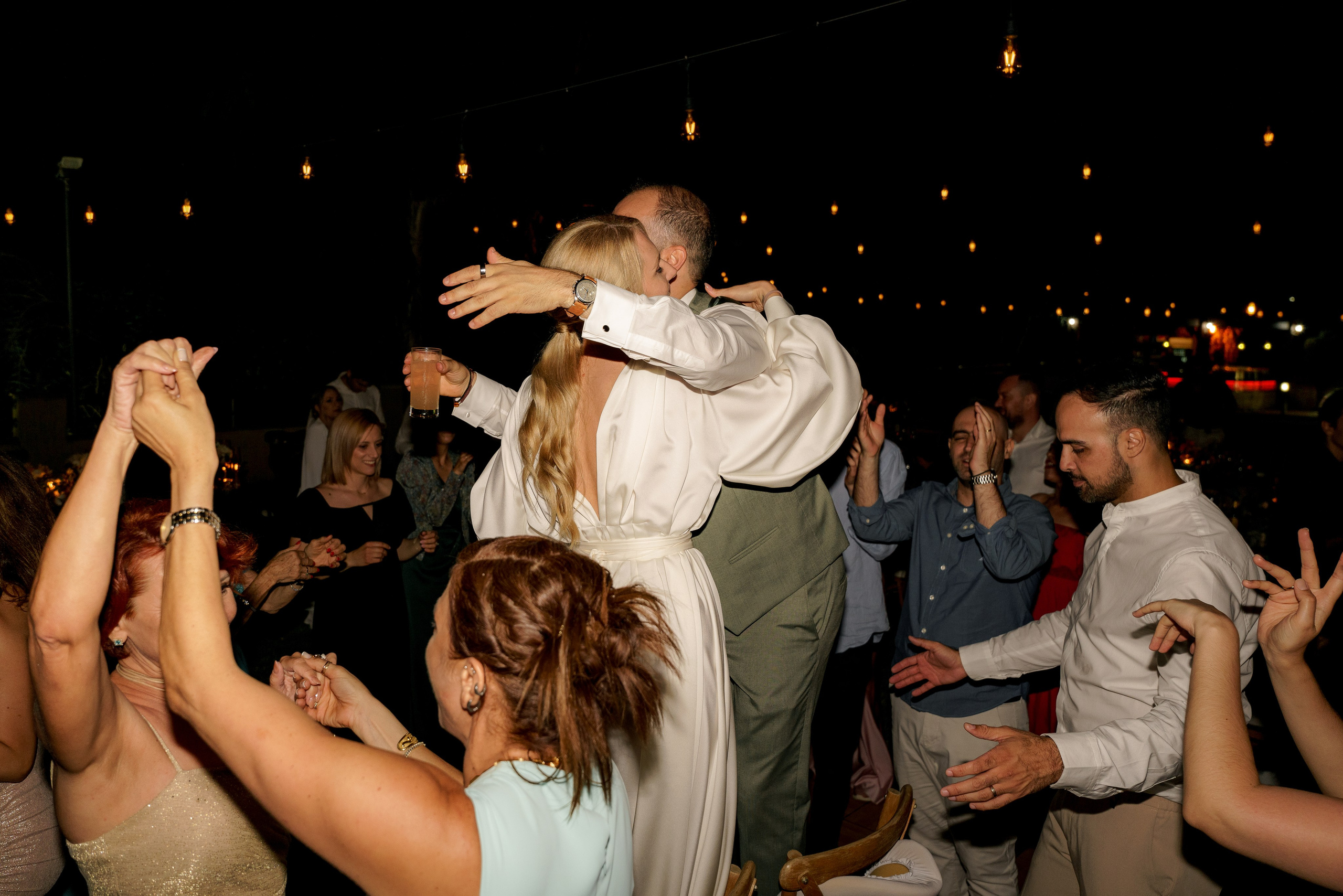 Nikos & Alla, Cyprus