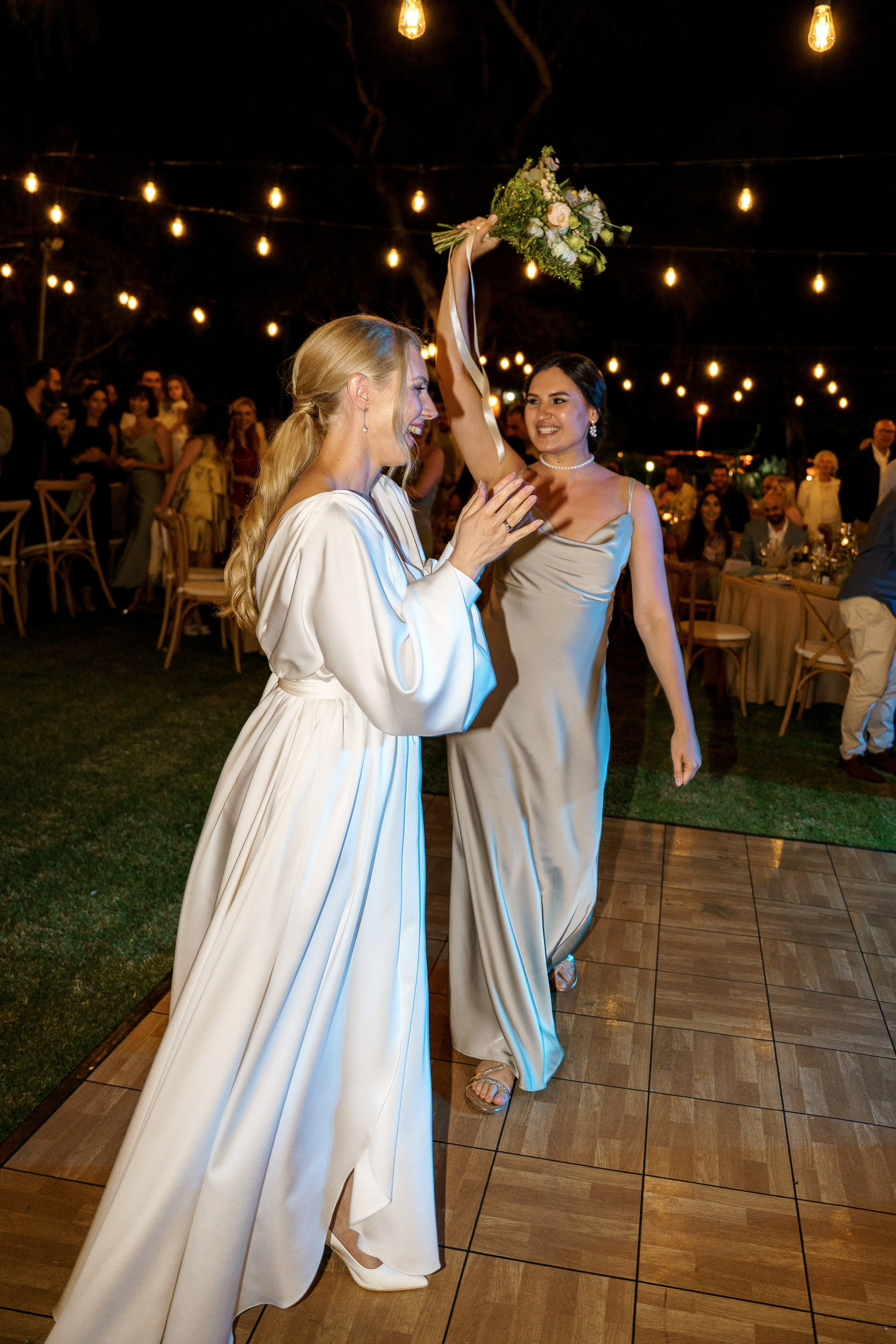 Nikos & Alla, Cyprus