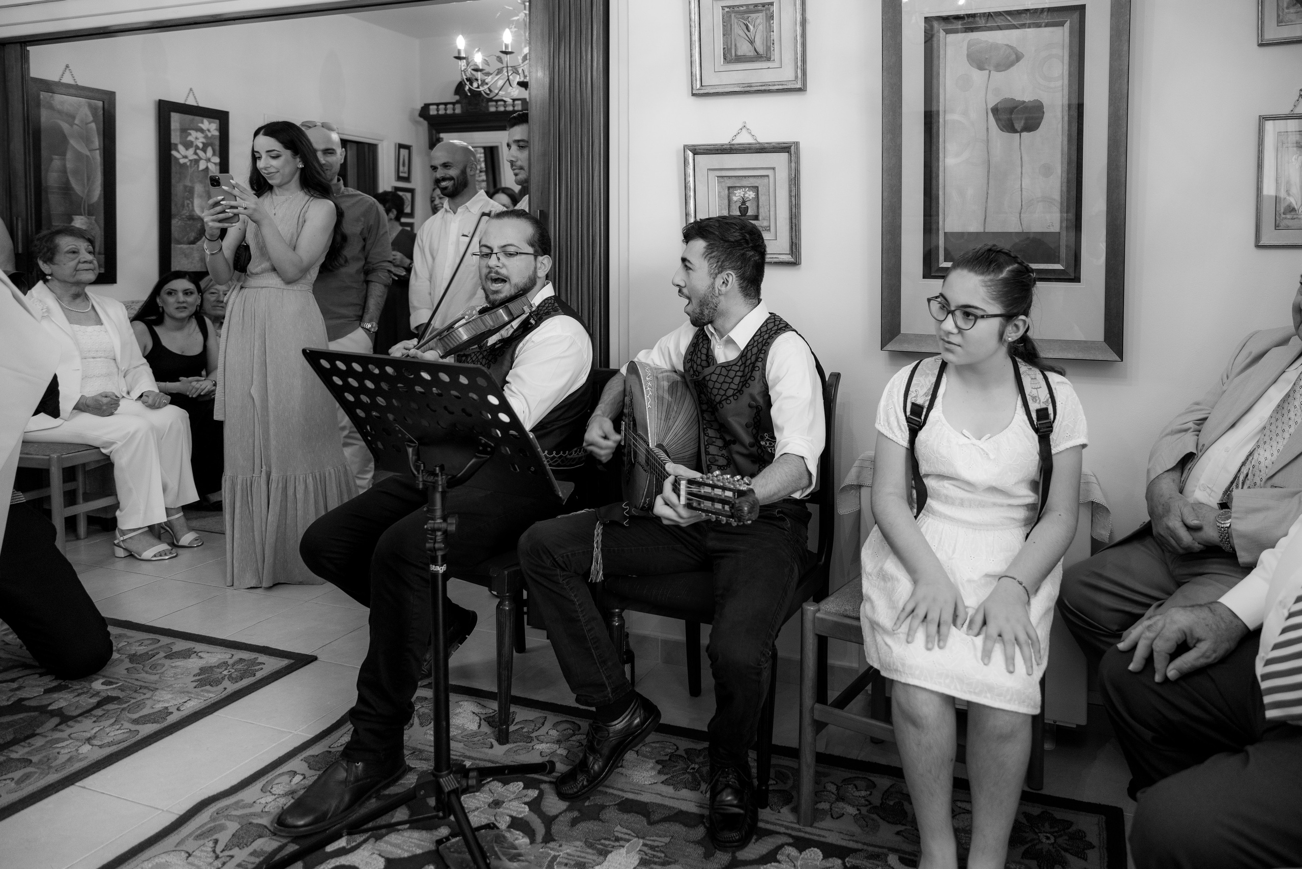 Nikos & Alla, Cyprus