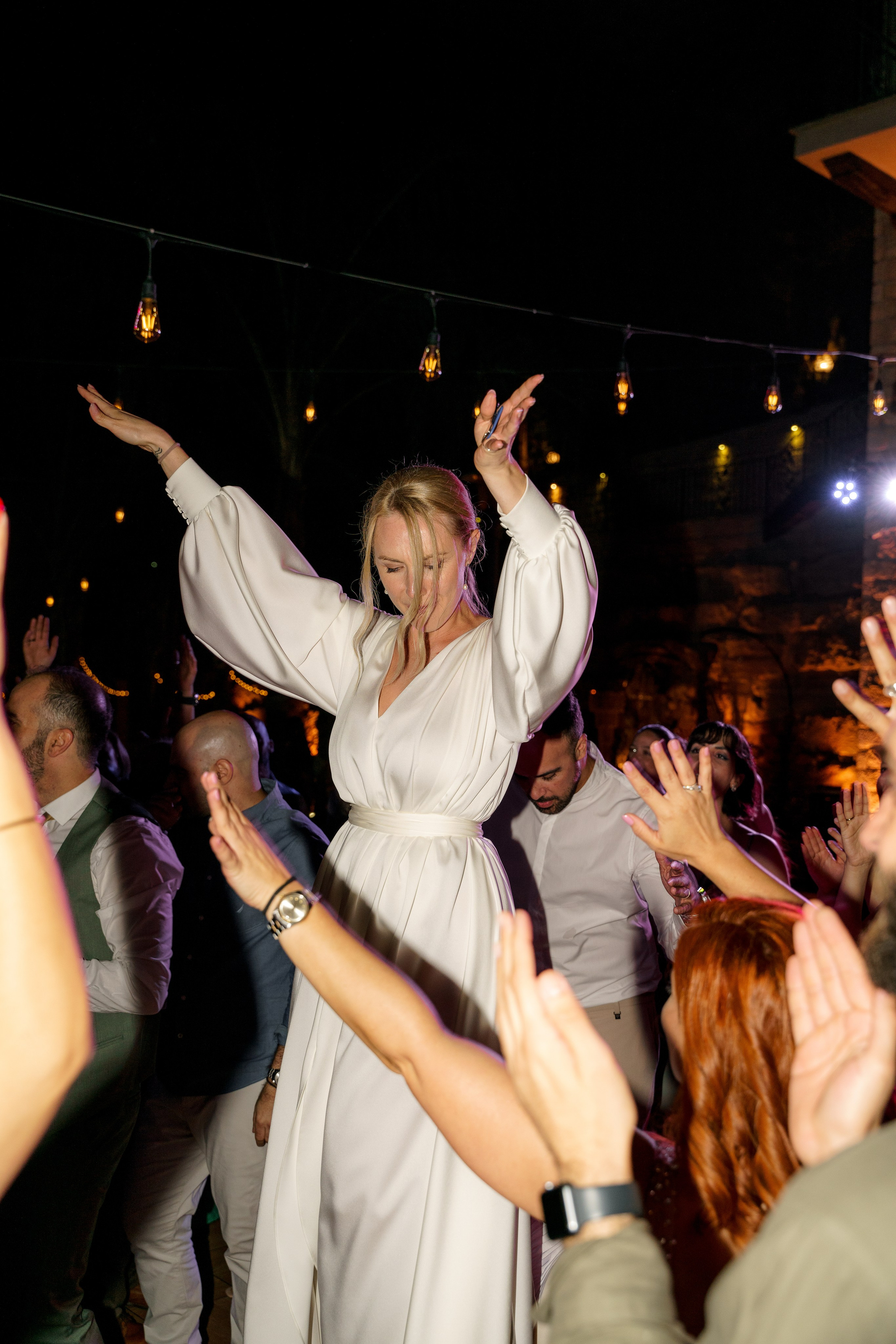 Nikos & Alla, Cyprus