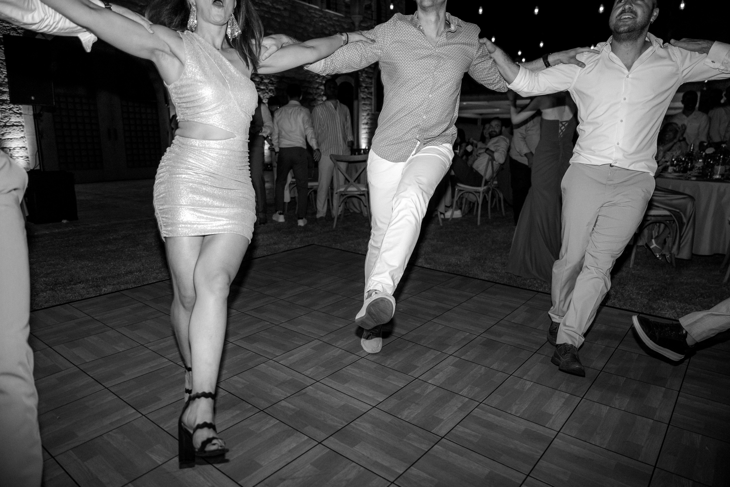 Nikos & Alla, Cyprus