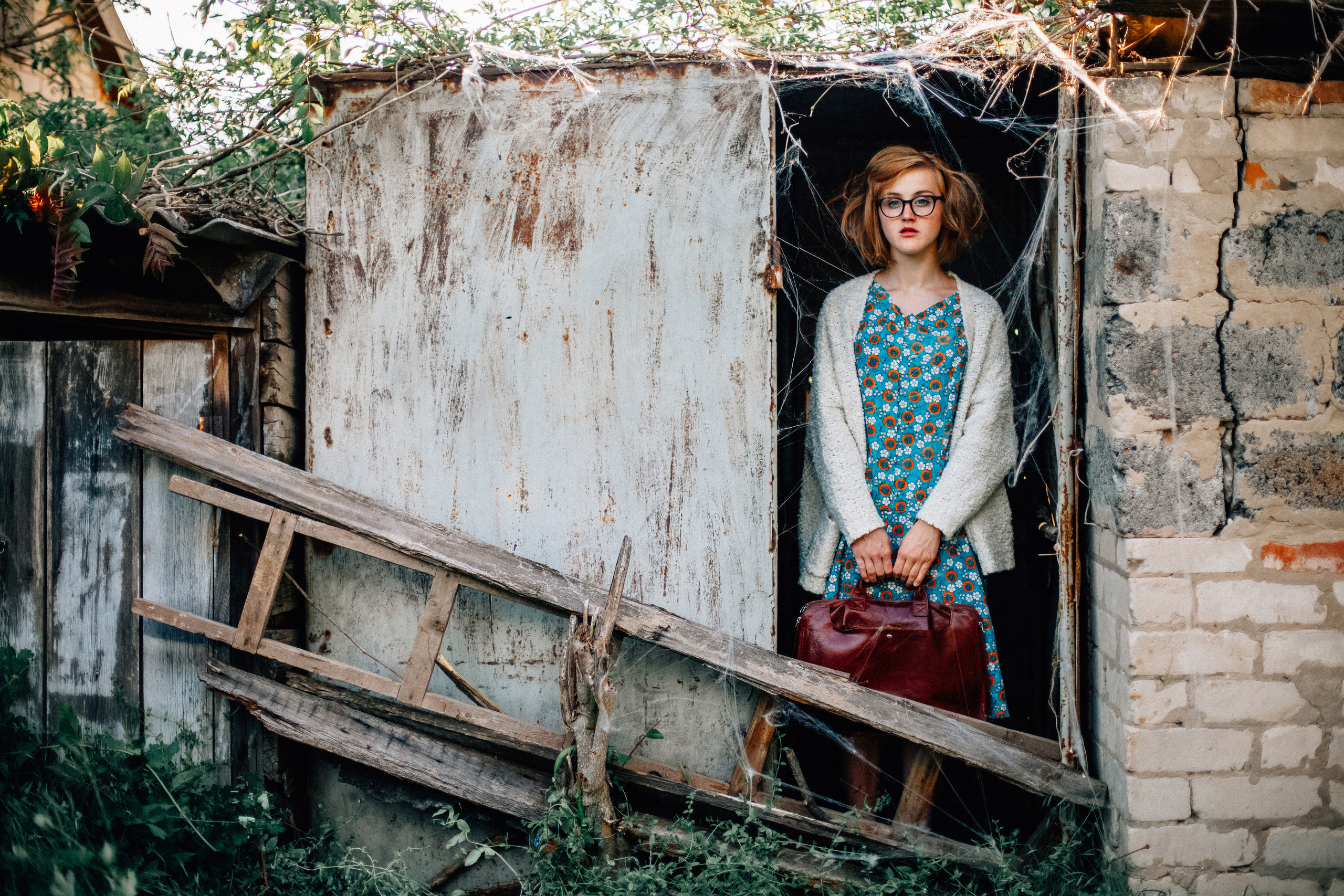 In a garden. Diana Di — private photo editor for photographers