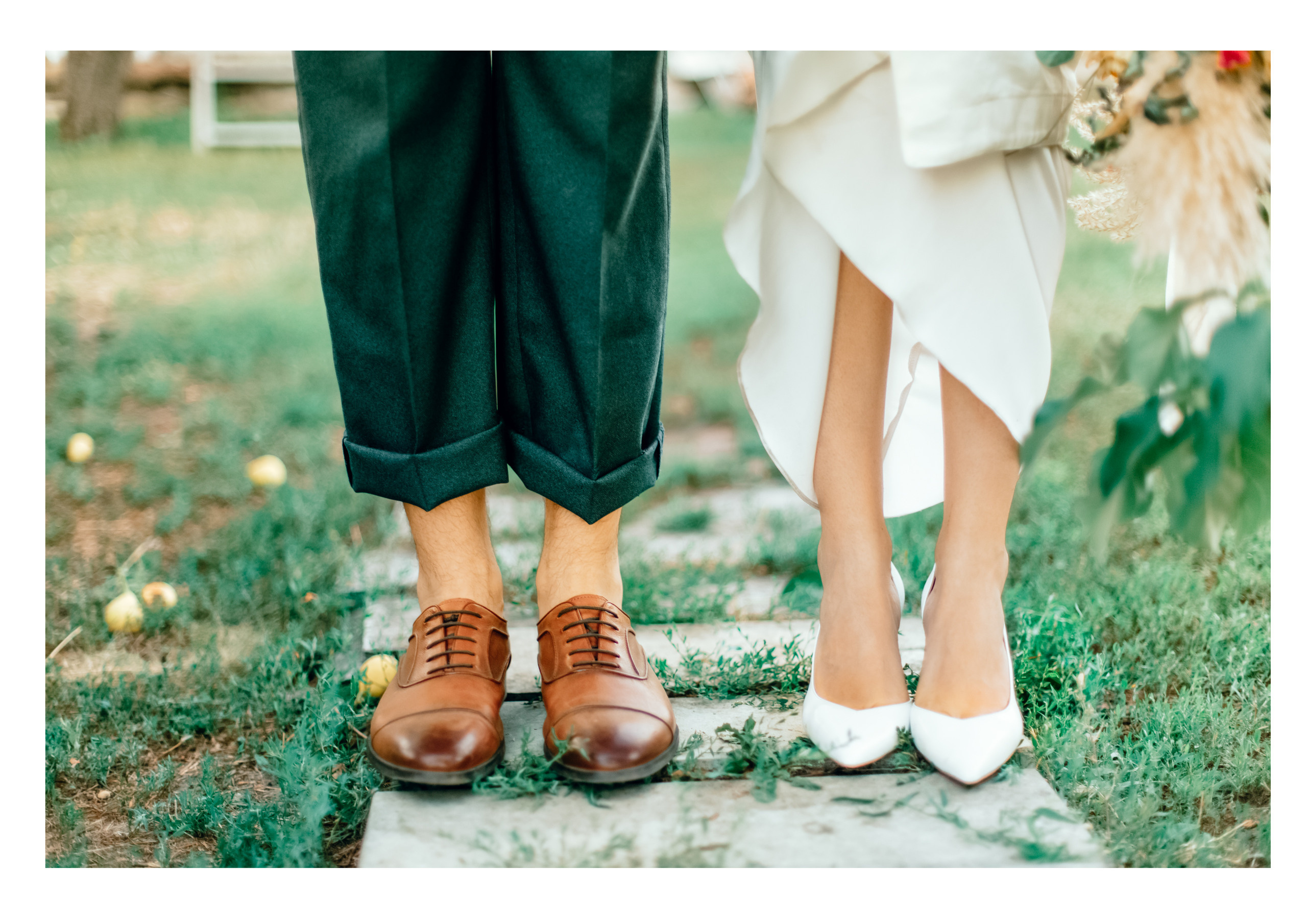 Фотосессия красивой пары в загородном доме. Diana Di — private photo editor for photographers