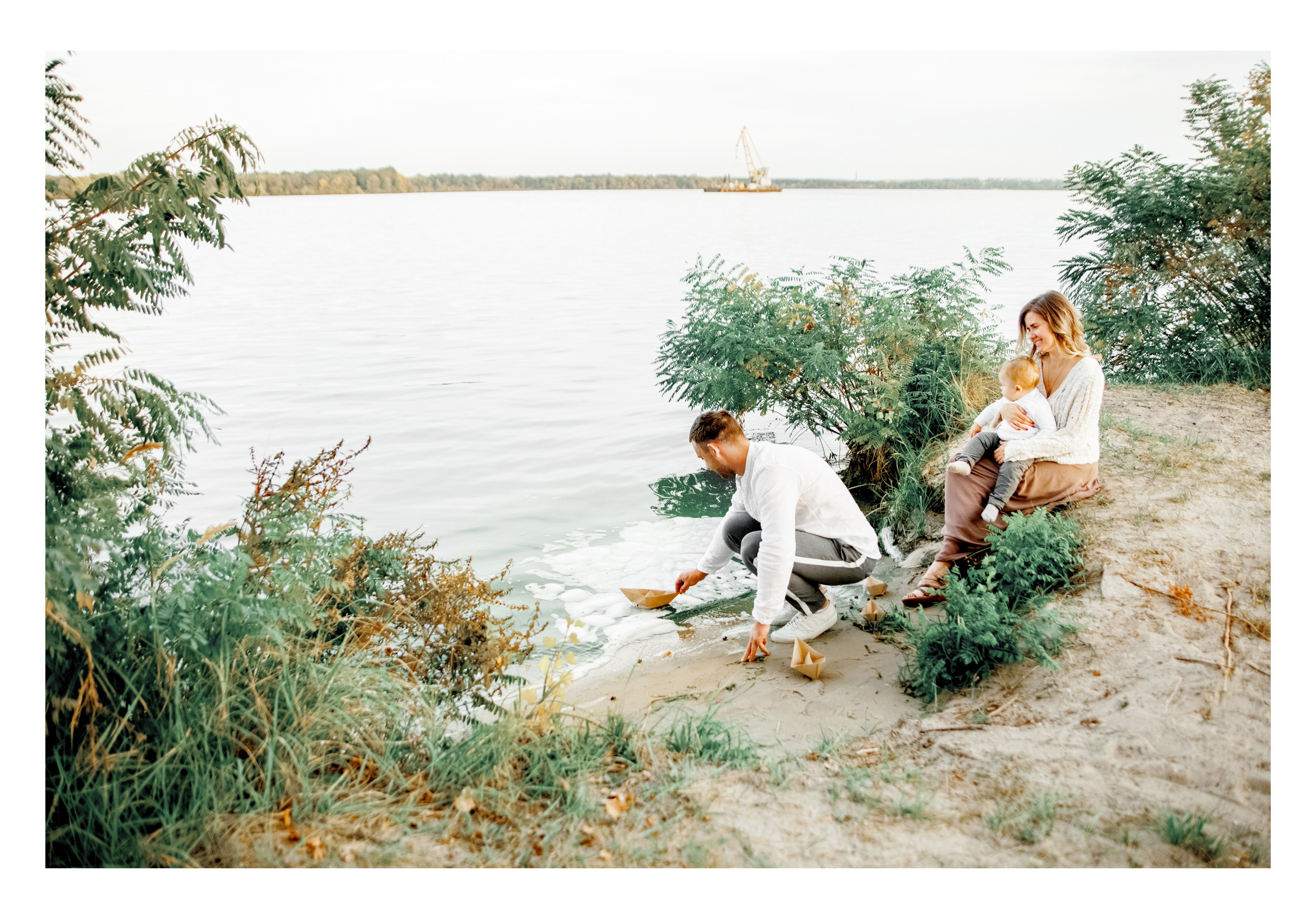 Family walk. Diana Di — private photo editor for photographers