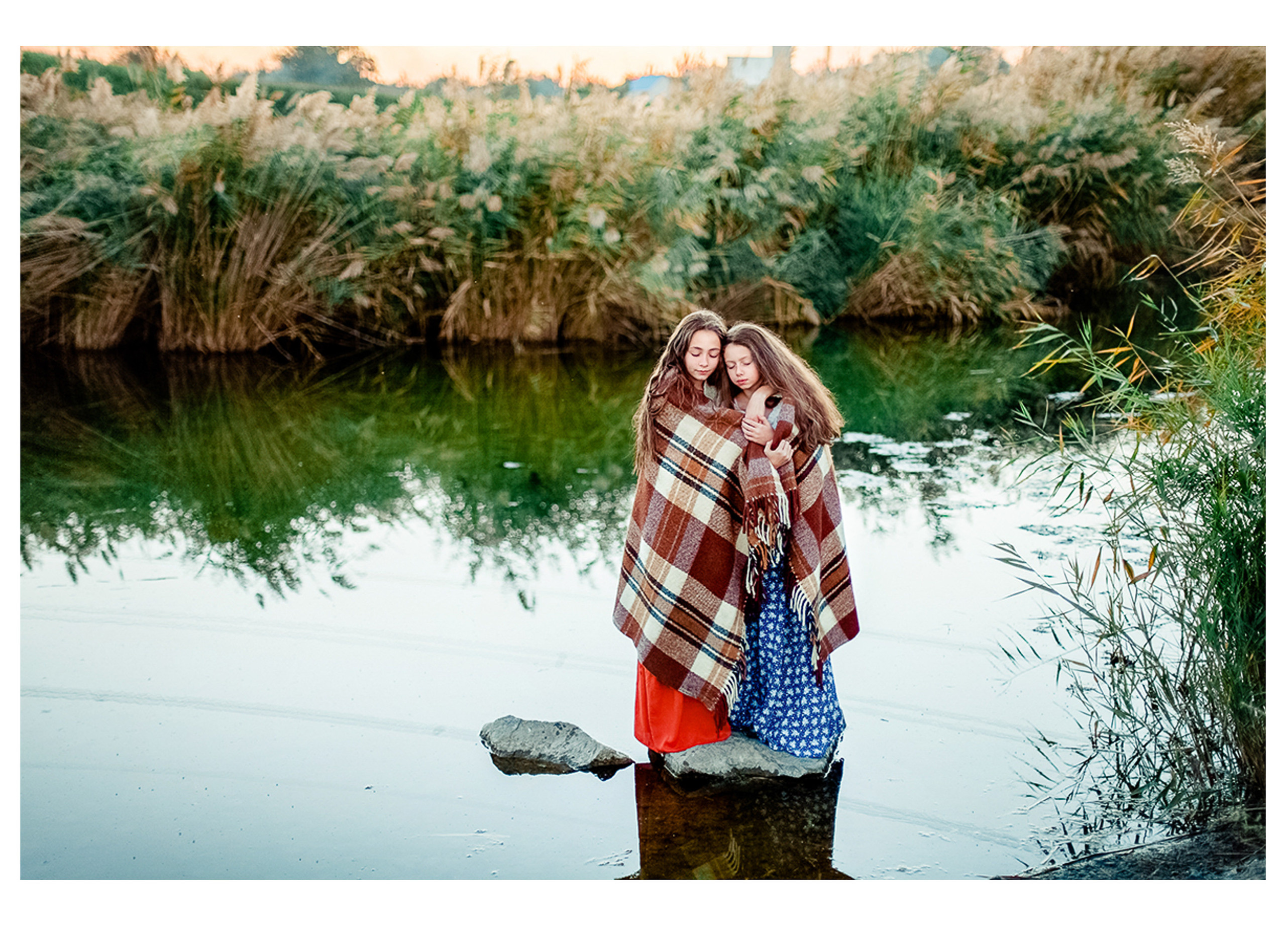 Village story. Diana Di — private photo editor for photographers