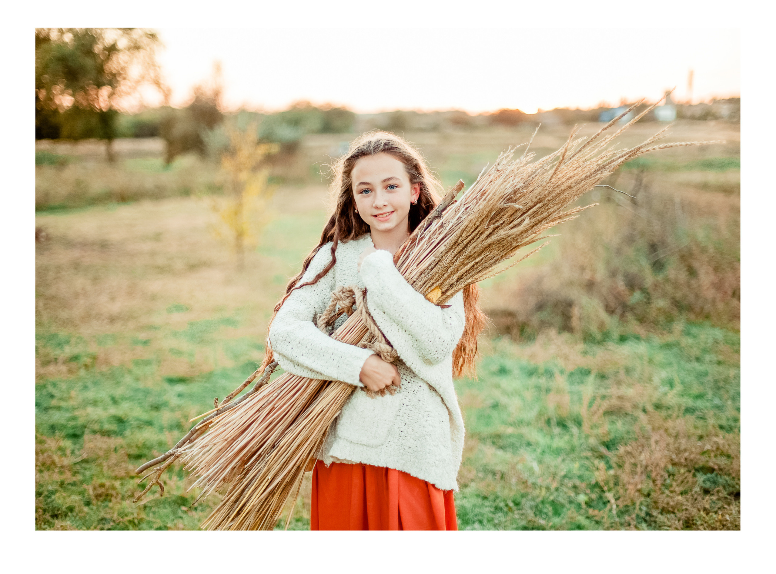 Village story. Diana Di — private photo editor for photographers