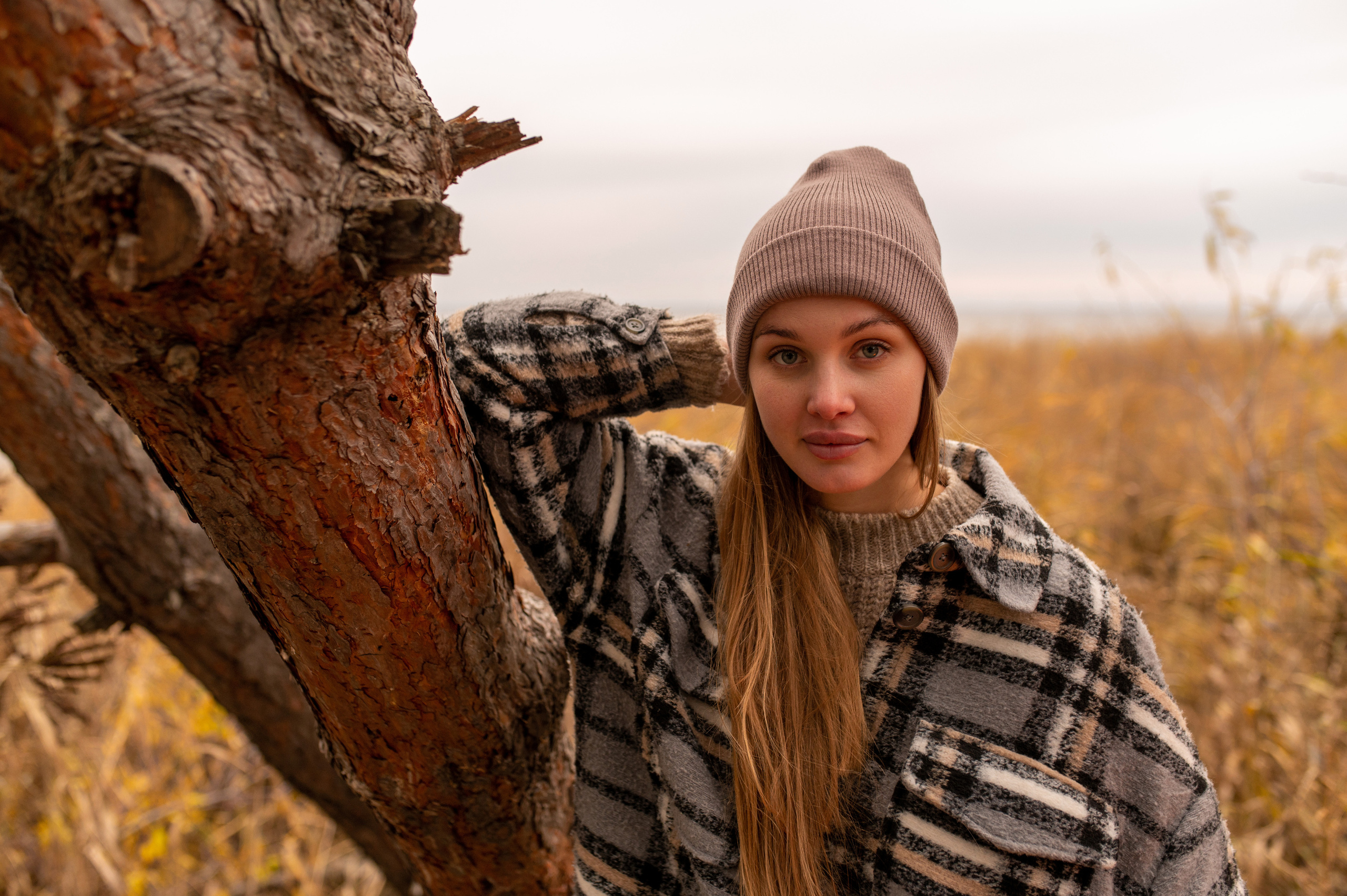 Осеннее лавстори Lovestory на берегу моря. Весільний і портретний фотограф в Києві Євген Ковачов