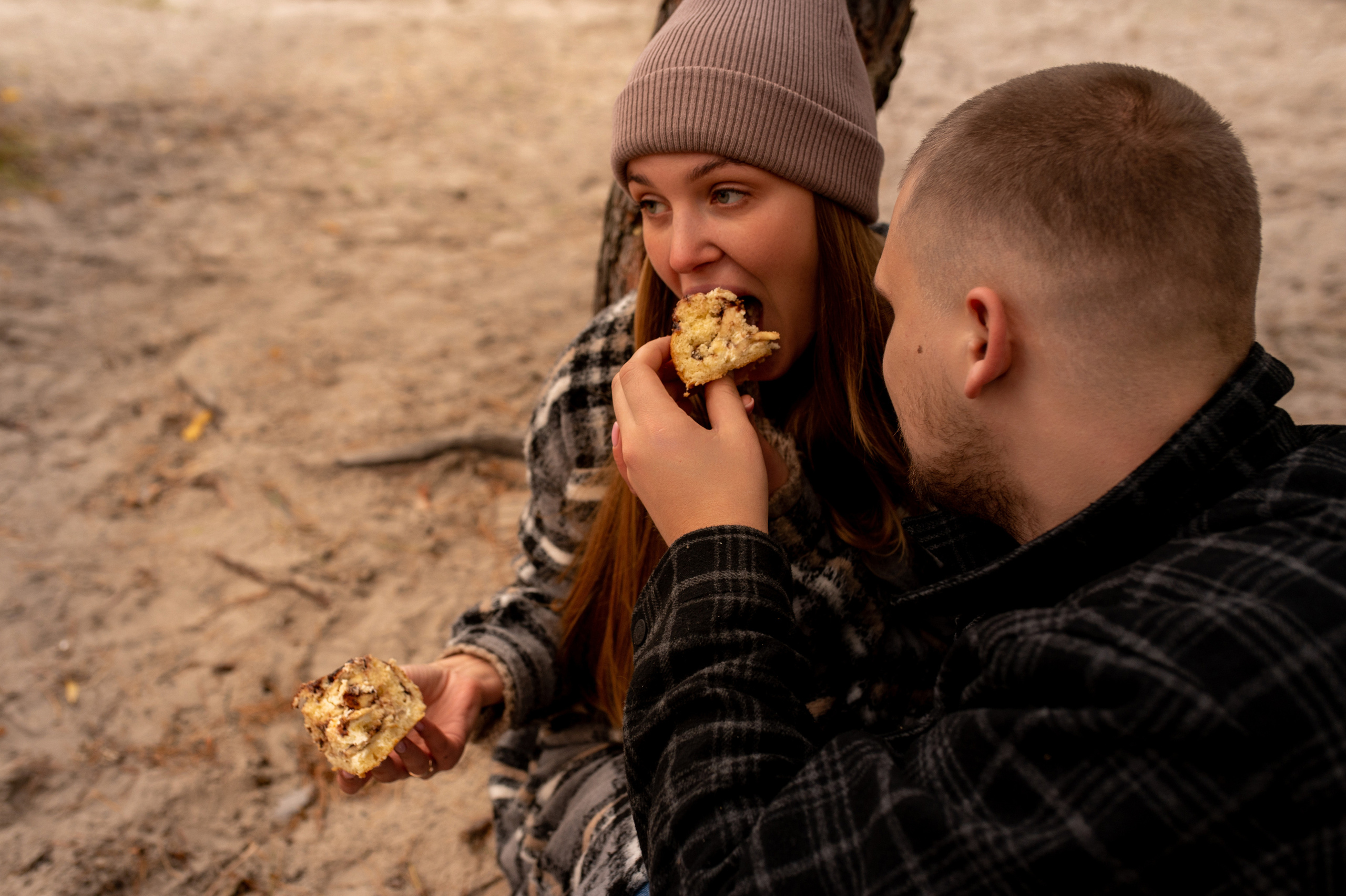 Осеннее лавстори Lovestory на берегу моря. Весільний і портретний фотограф в Києві Євген Ковачов