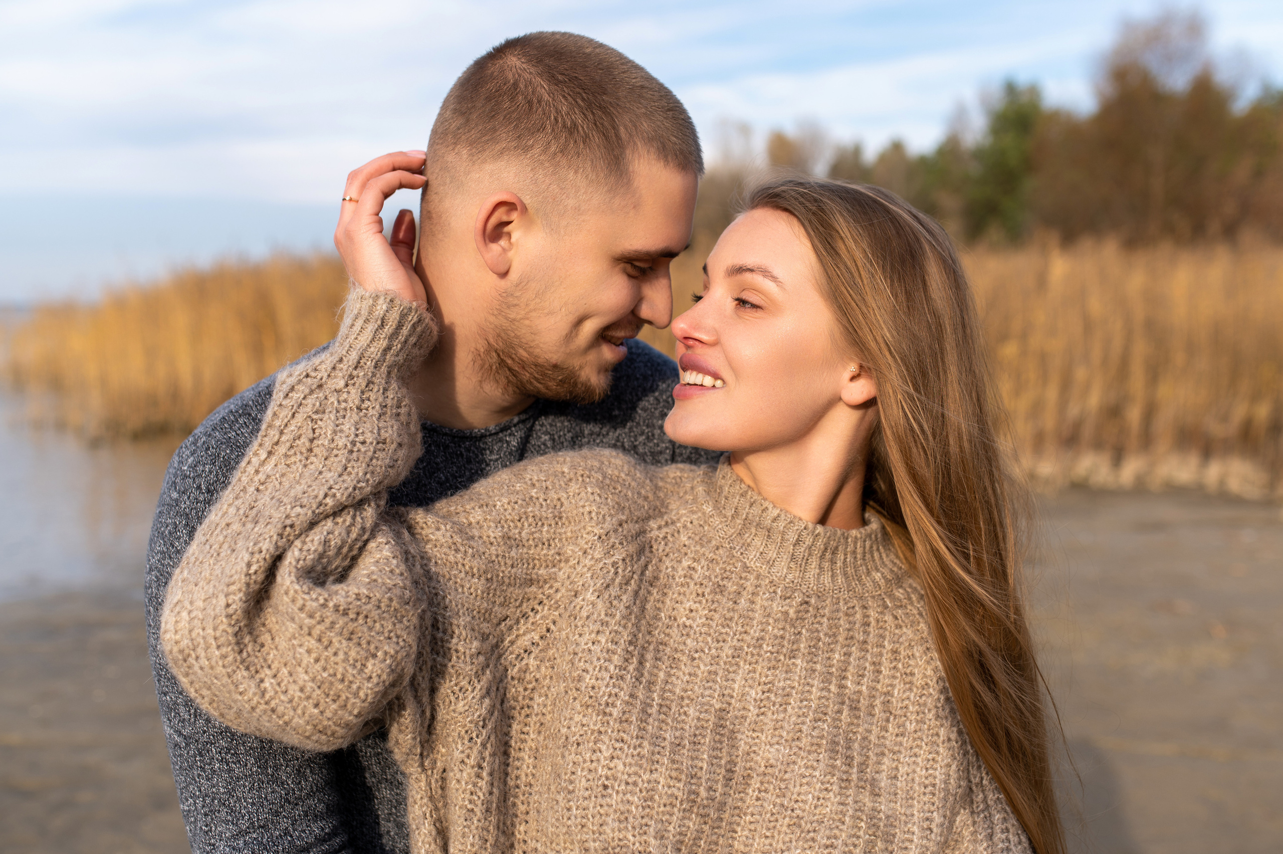 Осеннее лавстори Lovestory на берегу моря. Весільний і портретний фотограф в Києві Євген Ковачов