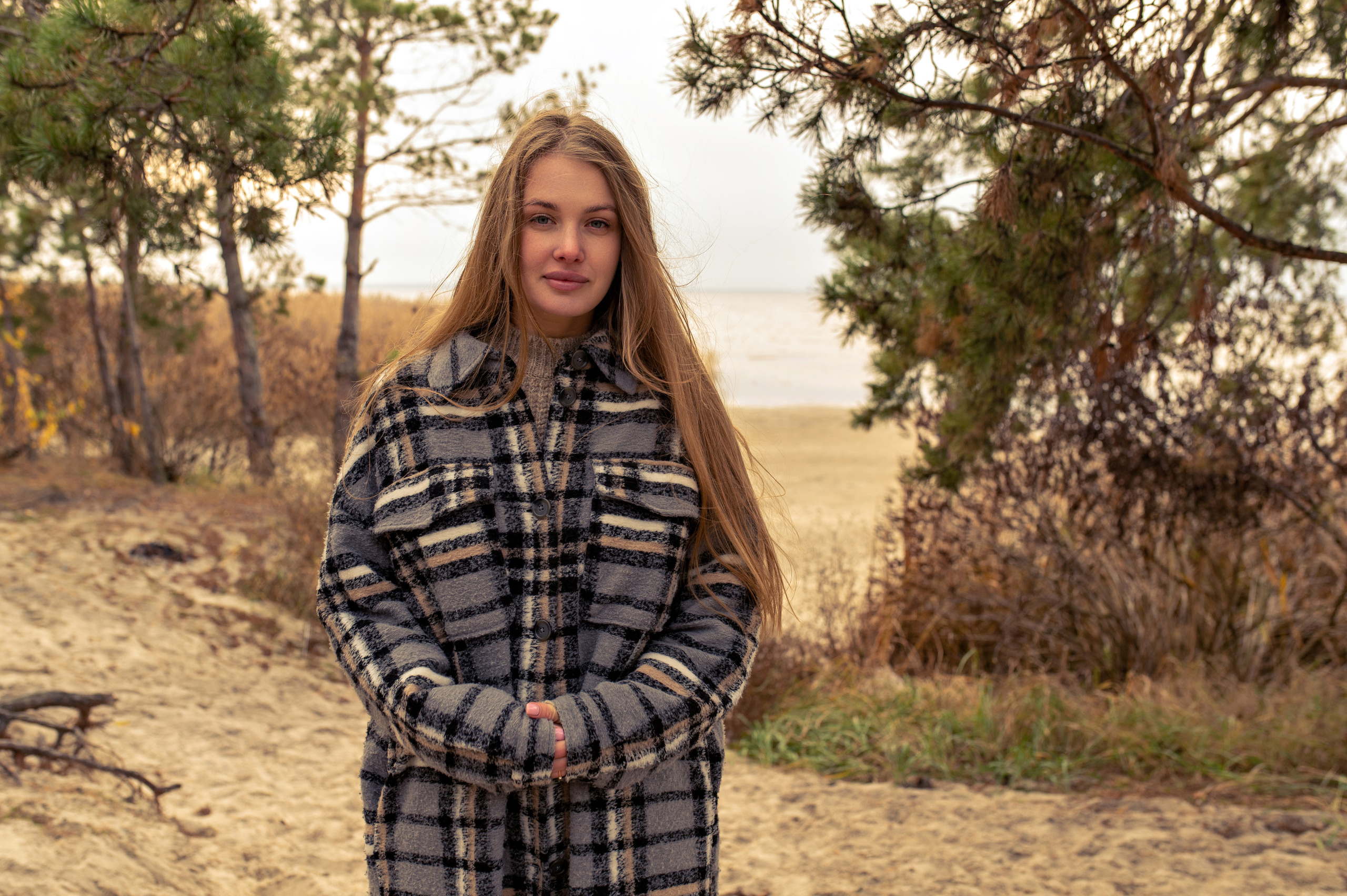 Осеннее лавстори Lovestory на берегу моря. Весільний і портретний фотограф в Києві Євген Ковачов