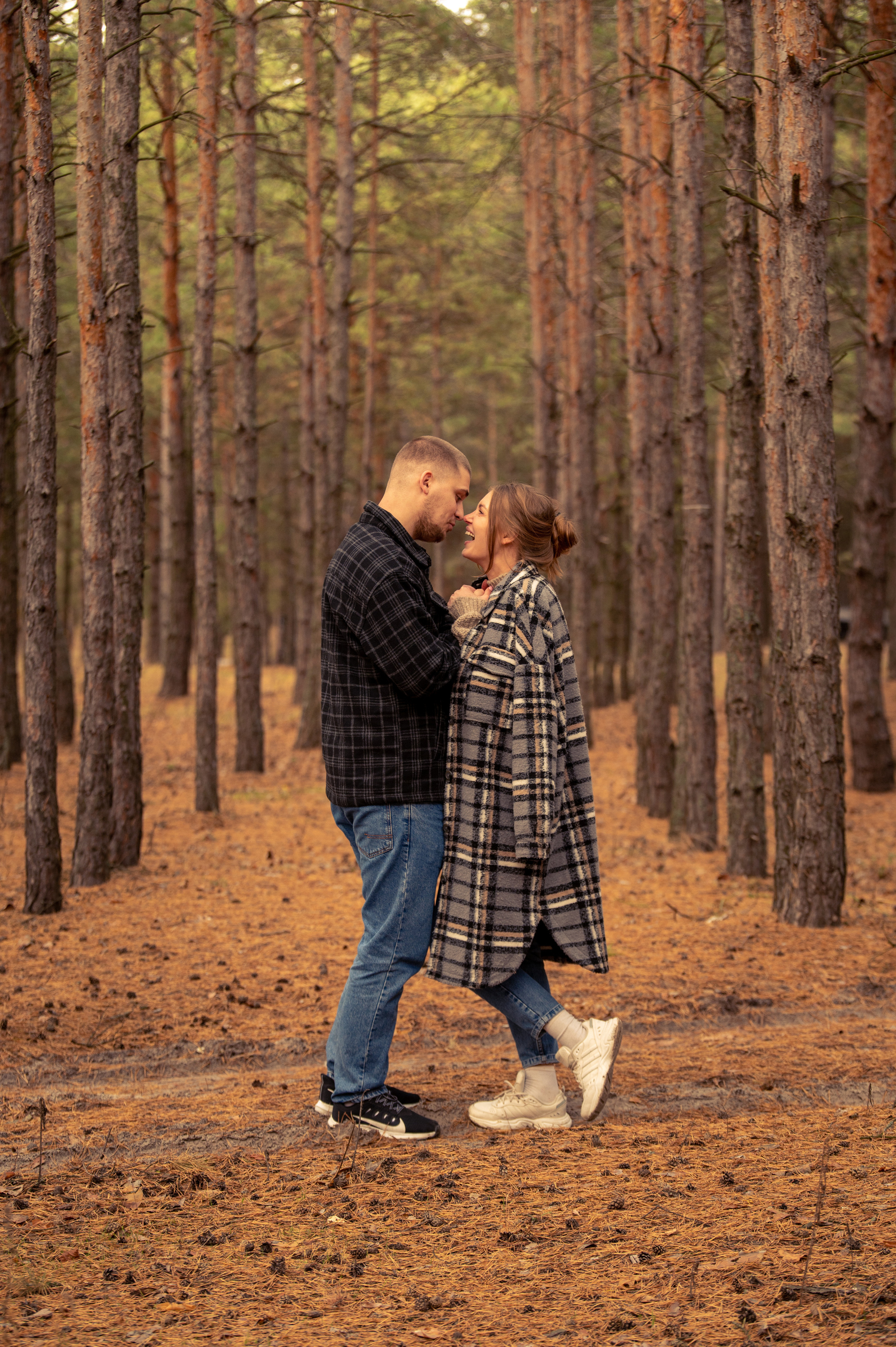 Осеннее лавстори Lovestory на берегу моря. Весільний і портретний фотограф в Києві Євген Ковачов