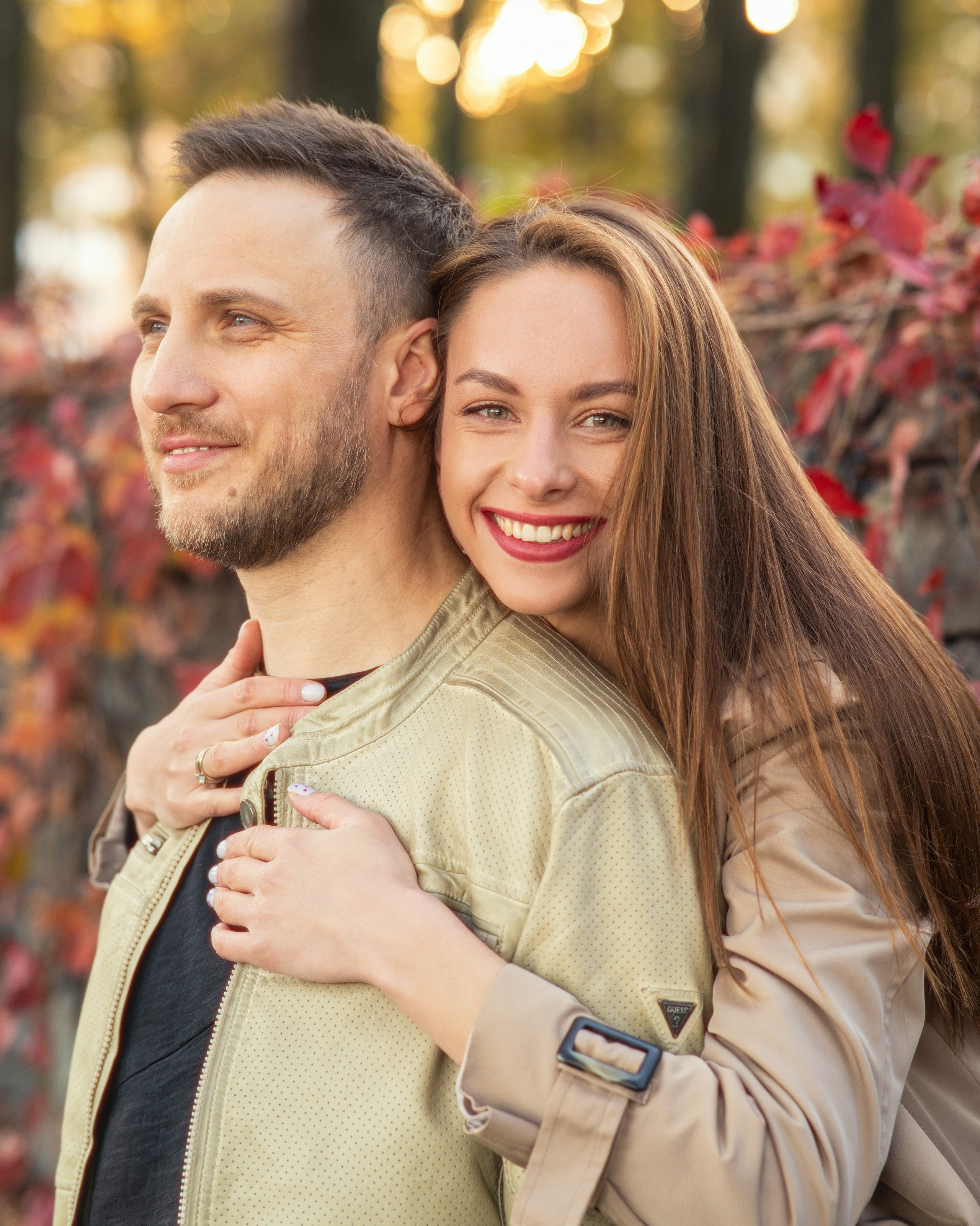 Лавстори в осеннем городском парке. Весільний і портретний фотограф в Києві Євген Ковачов