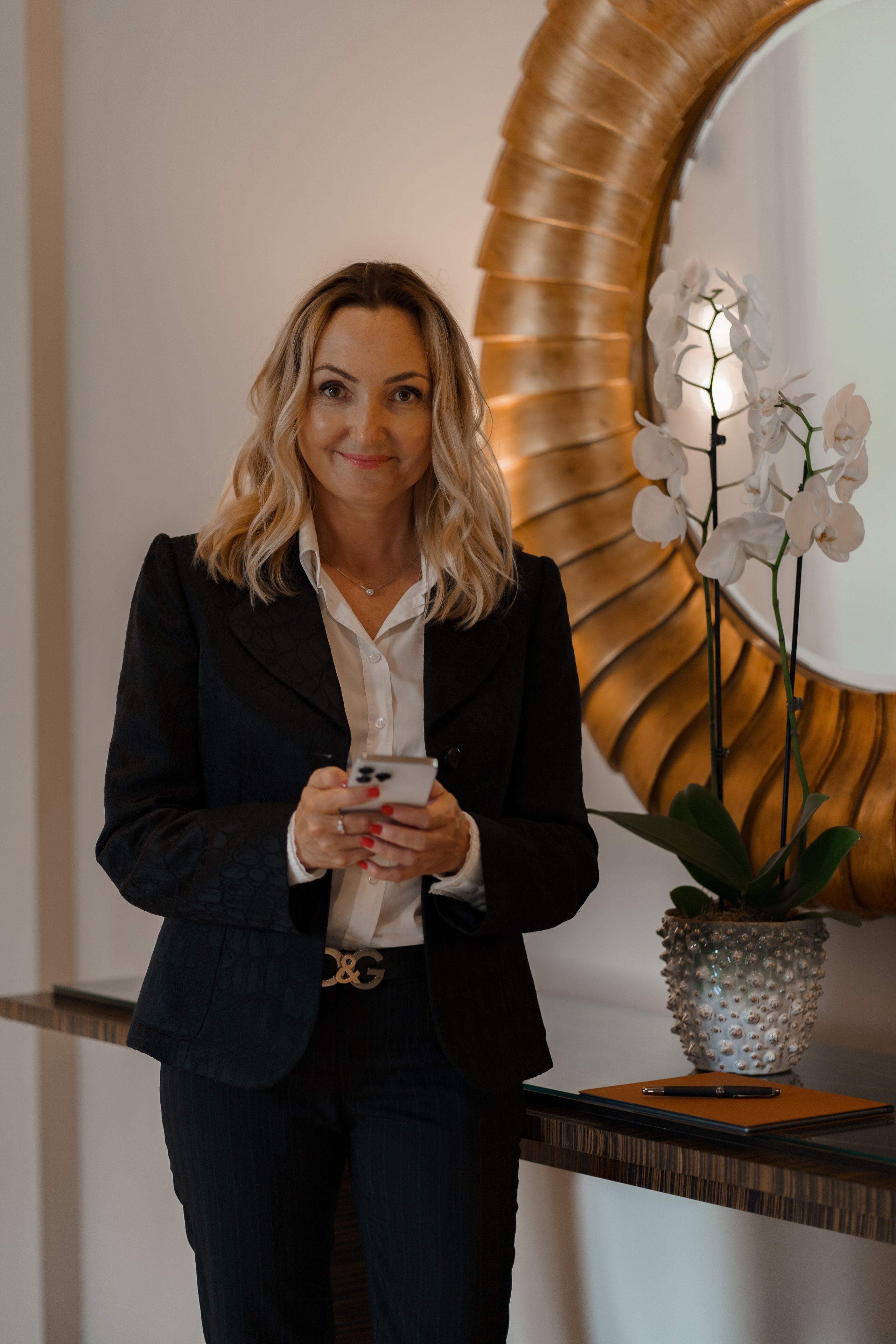 Контент для астролога. Стильный женский фотограф /фототерапевт в Киеве Юрченко Оксана