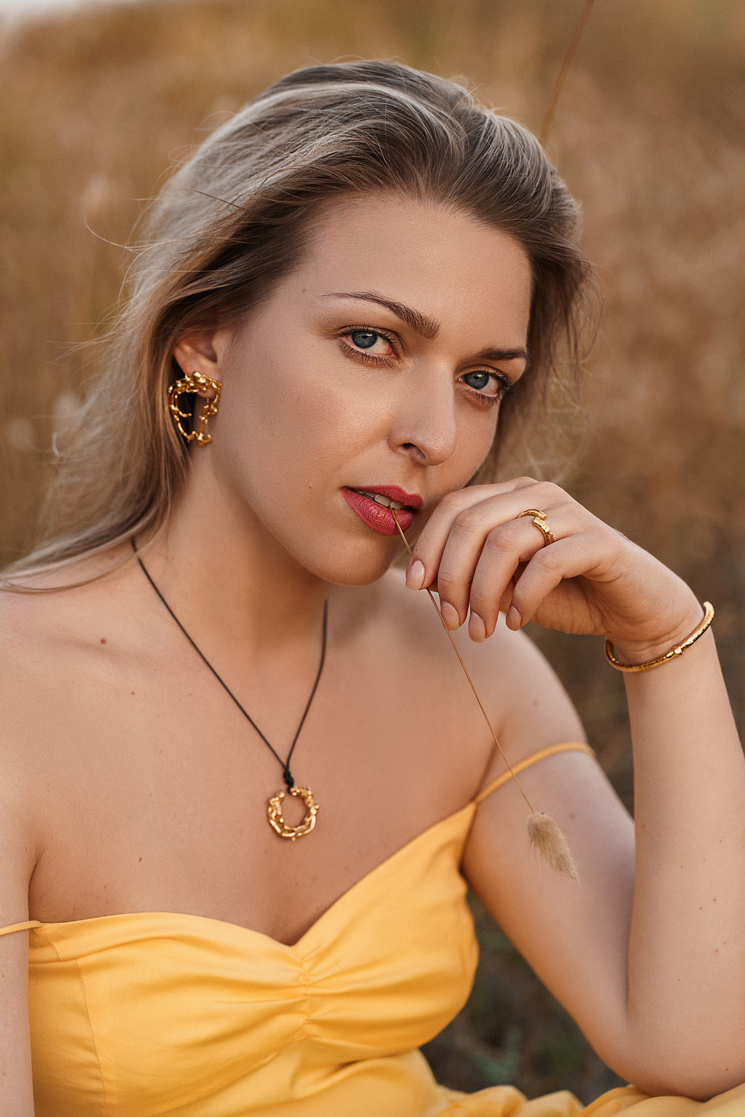 Съемка для ювелирного бренда. Стильный женский фотограф /фототерапевт в Киеве Юрченко Оксана