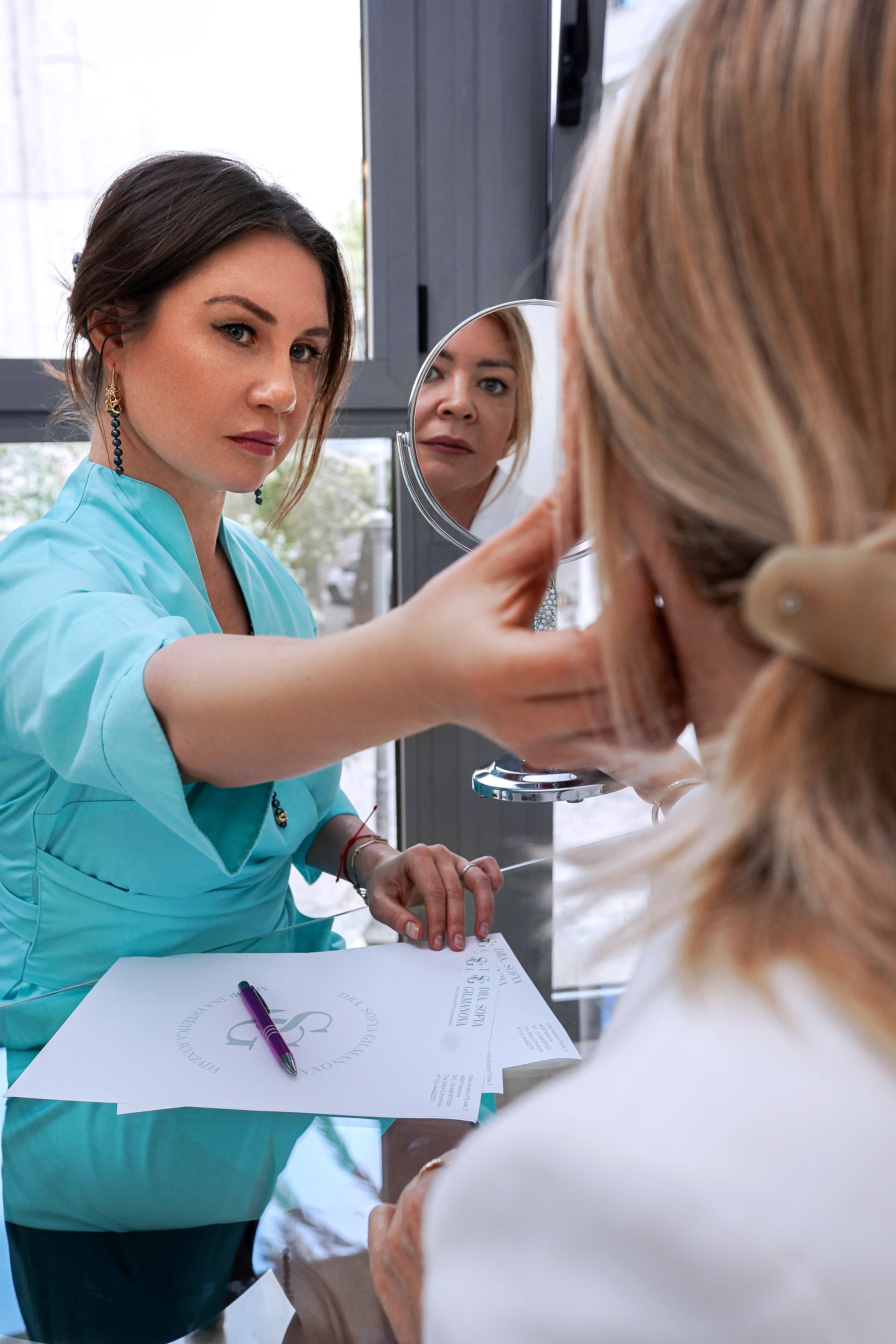 Контент съемка для медицинской клиники. Стильный женский фотограф /фототерапевт в Киеве Юрченко Оксана