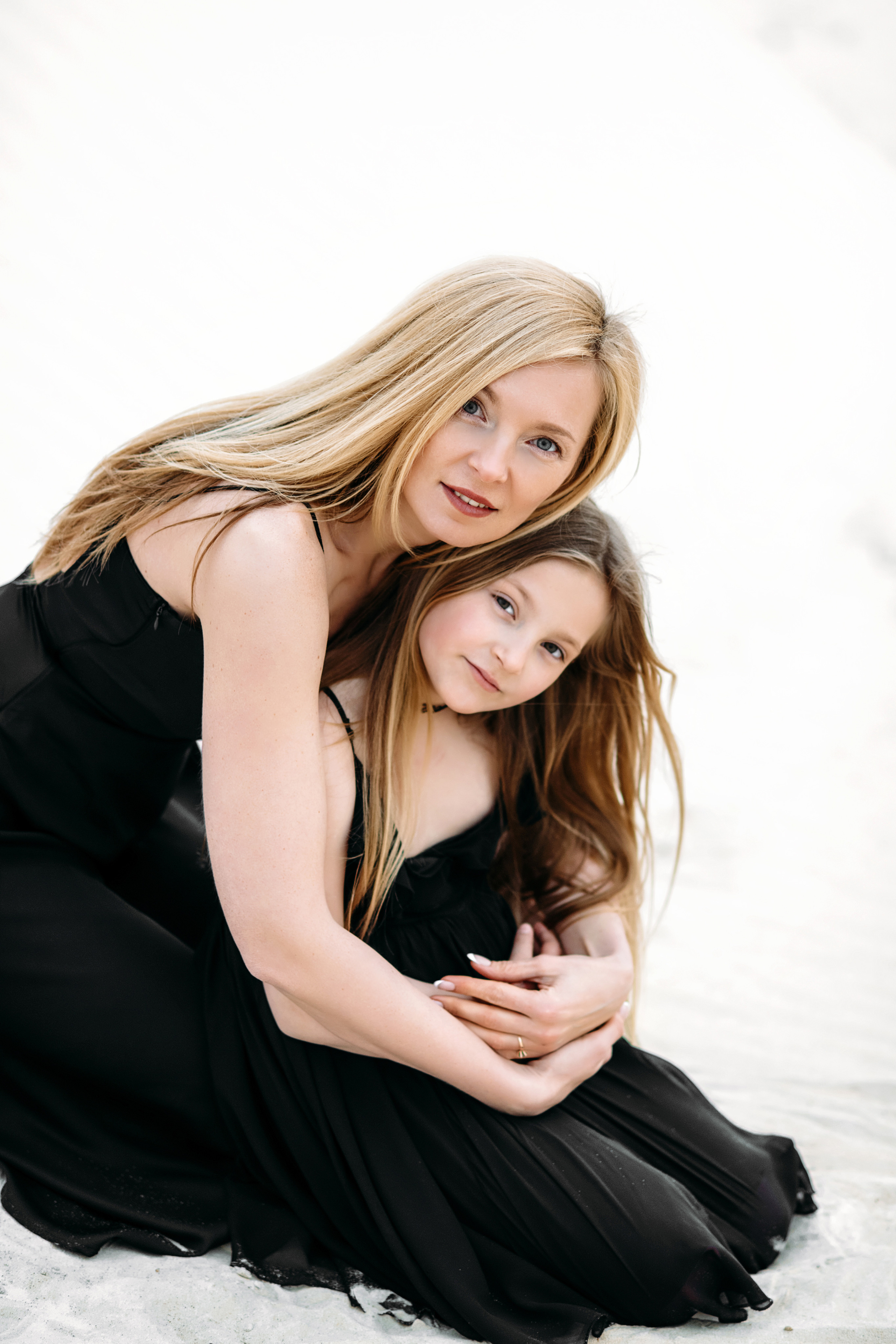 I+V. Mom&daugther. Wedding family photographer Alicante Benidorm Valencia Costa Blanca
