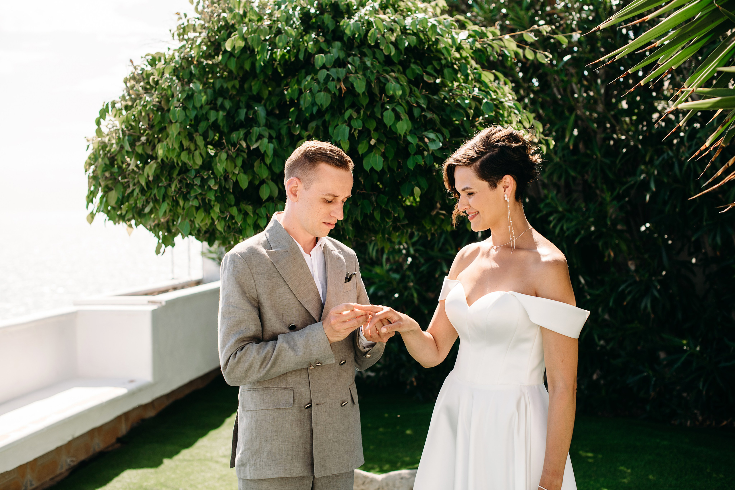 M+Y. Intimate Tenerife wedding. Wedding family photographer Alicante Benidorm Valencia Costa Blanca