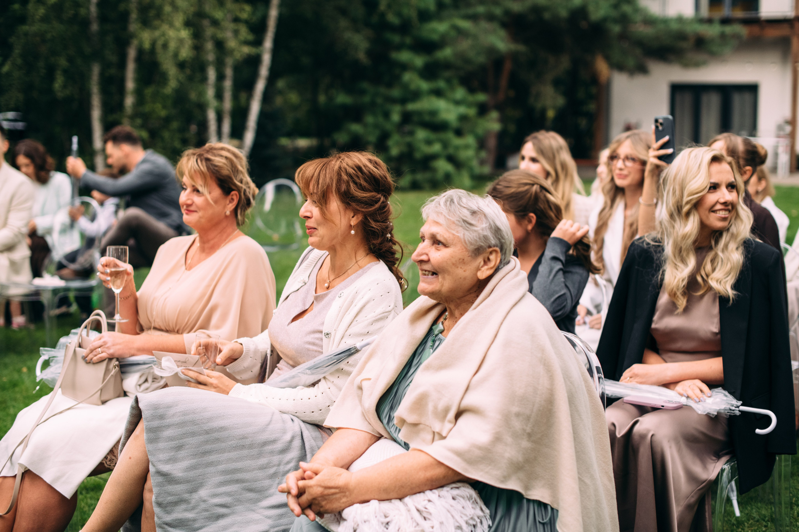 K&M. Rain, love and a lot of happiness. Wedding family photographer Alicante Benidorm Valencia Costa Blanca