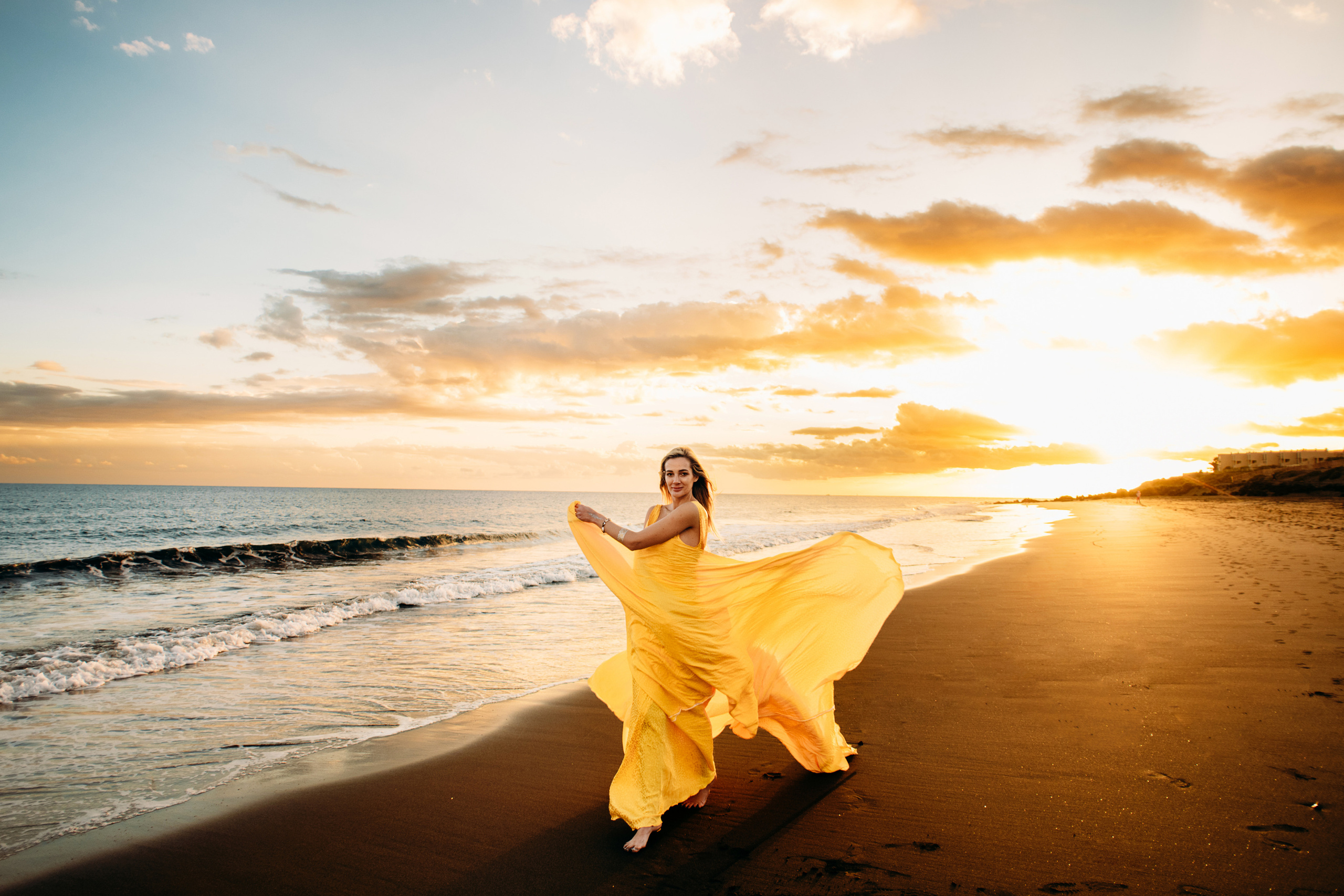 Tati. Playa Amarilla + Playa Tejita. Wedding family photographer Alicante Benidorm Valencia Costa Blanca