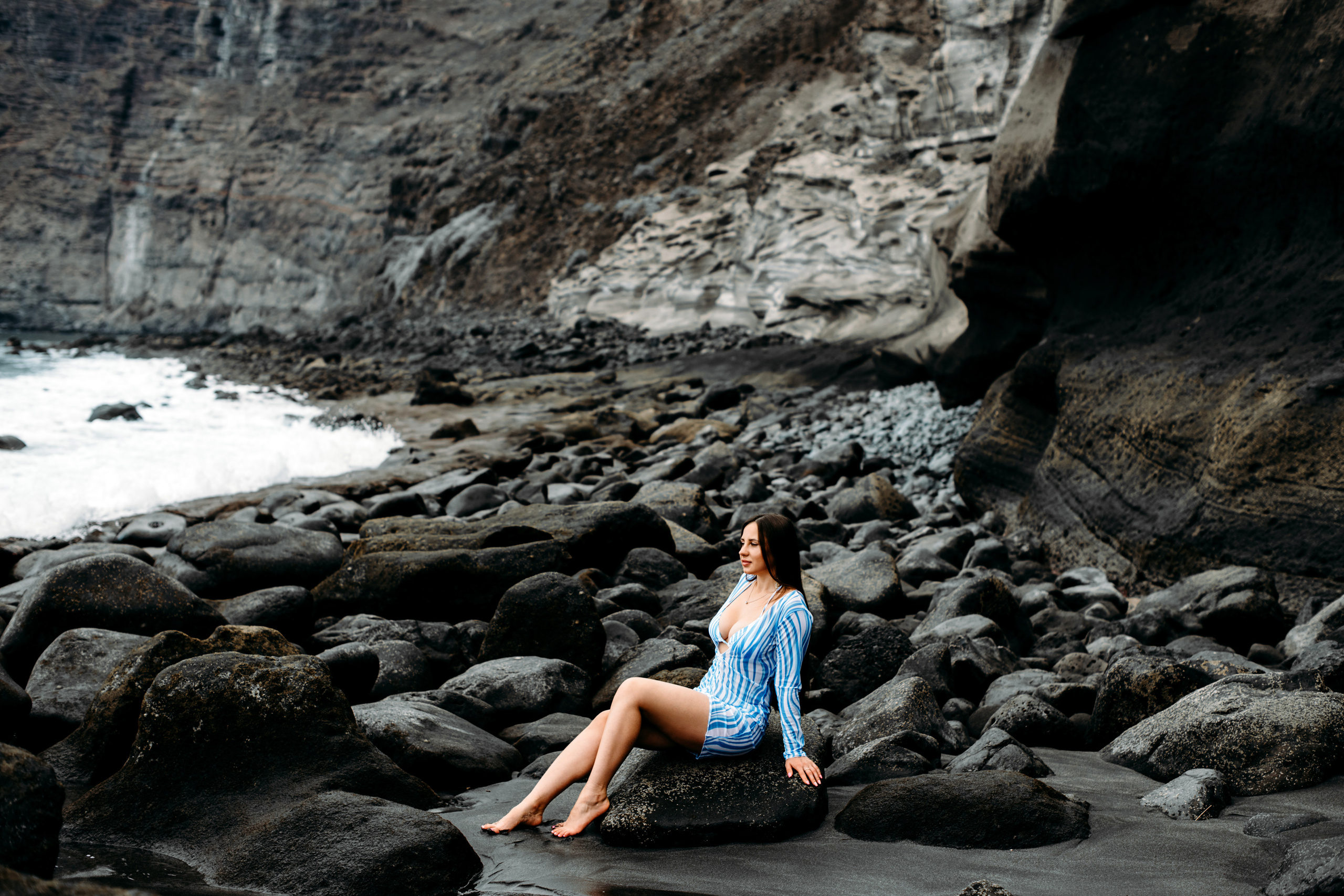 A&A. Puerto de Santiago. Wedding family photographer Alicante Benidorm Valencia Costa Blanca