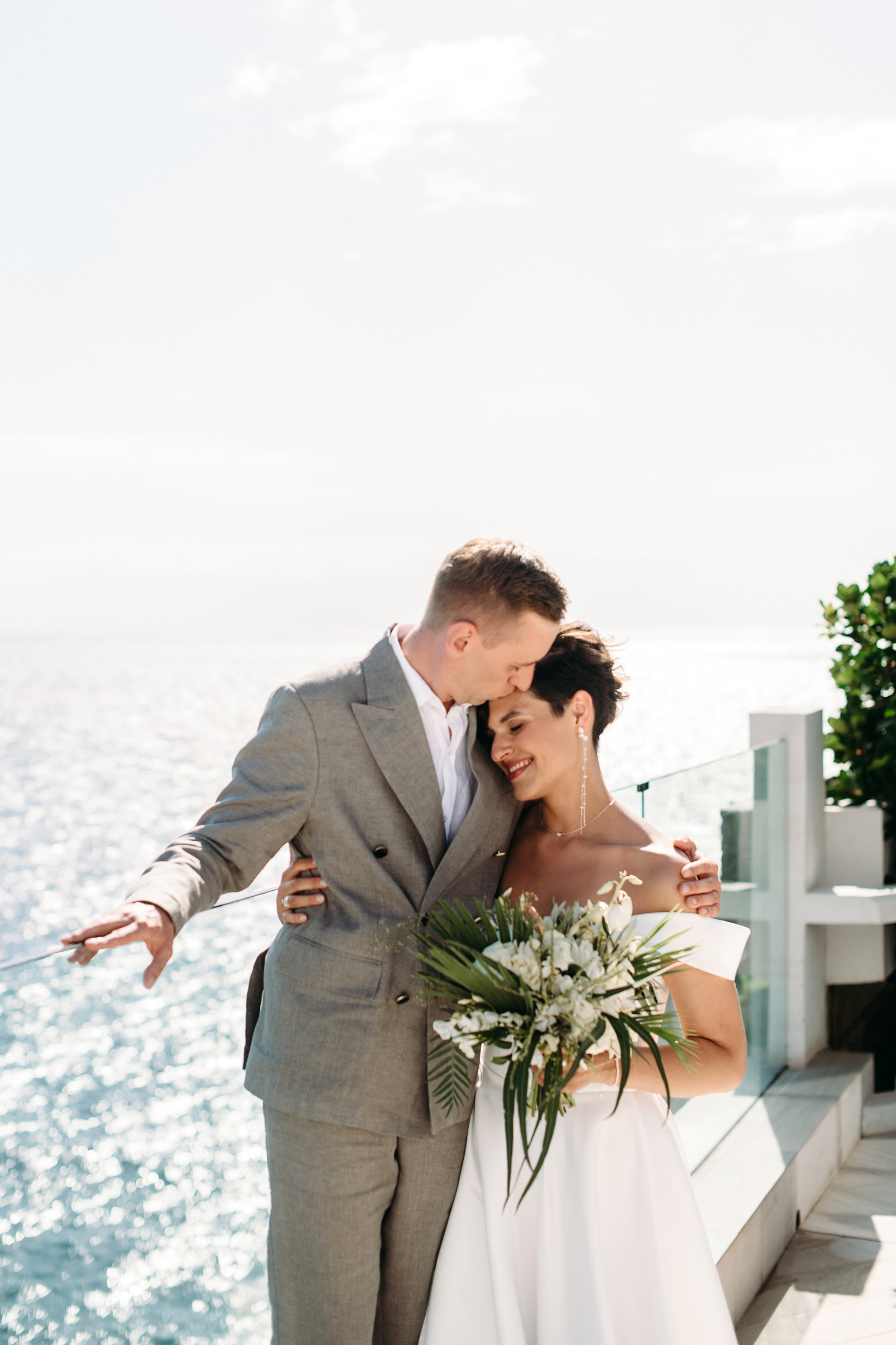 M+Y. Intimate Tenerife wedding. Wedding family photographer Alicante Benidorm Valencia Costa Blanca
