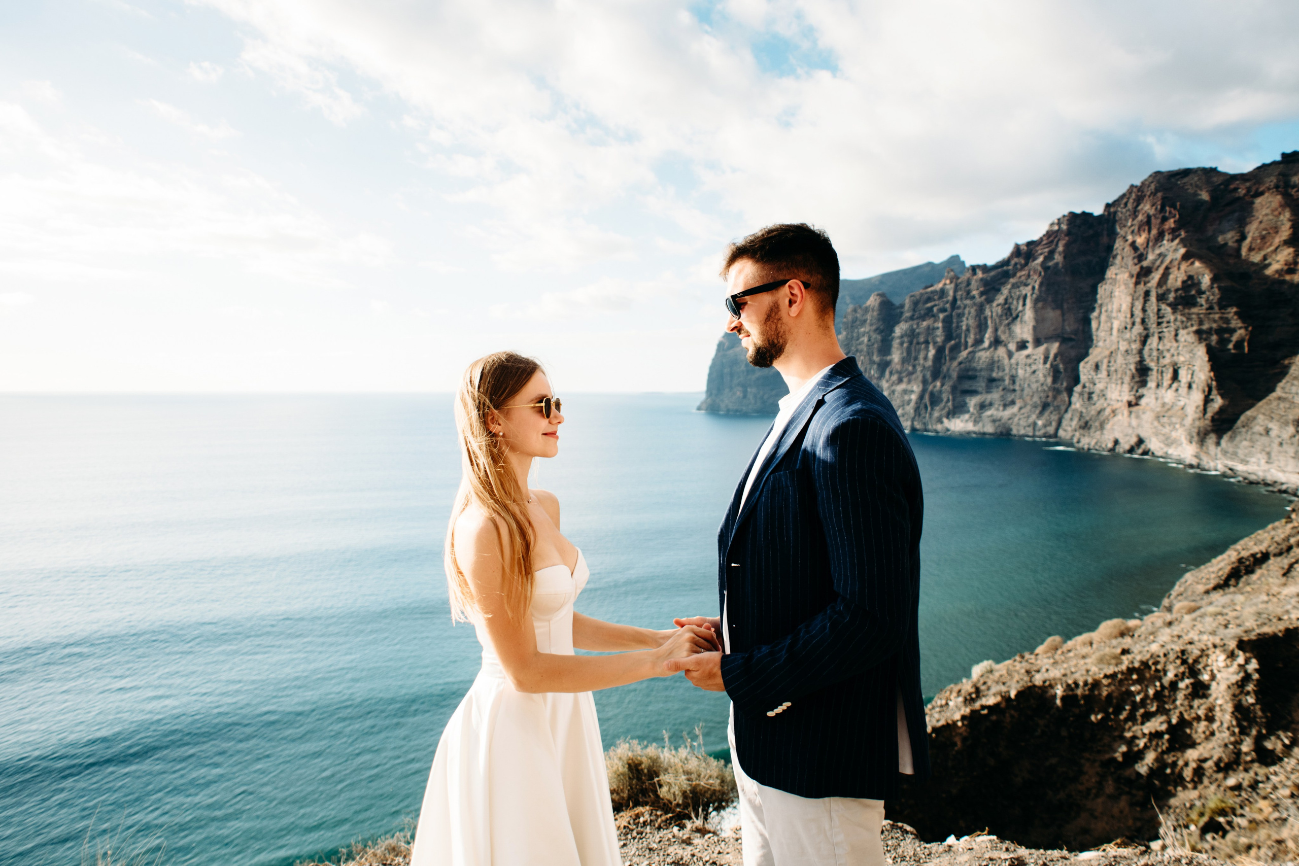 V+Y. Los Gigantes. Fotografo de boda, familia Alicante Benidorm Valencia Costa Blanca