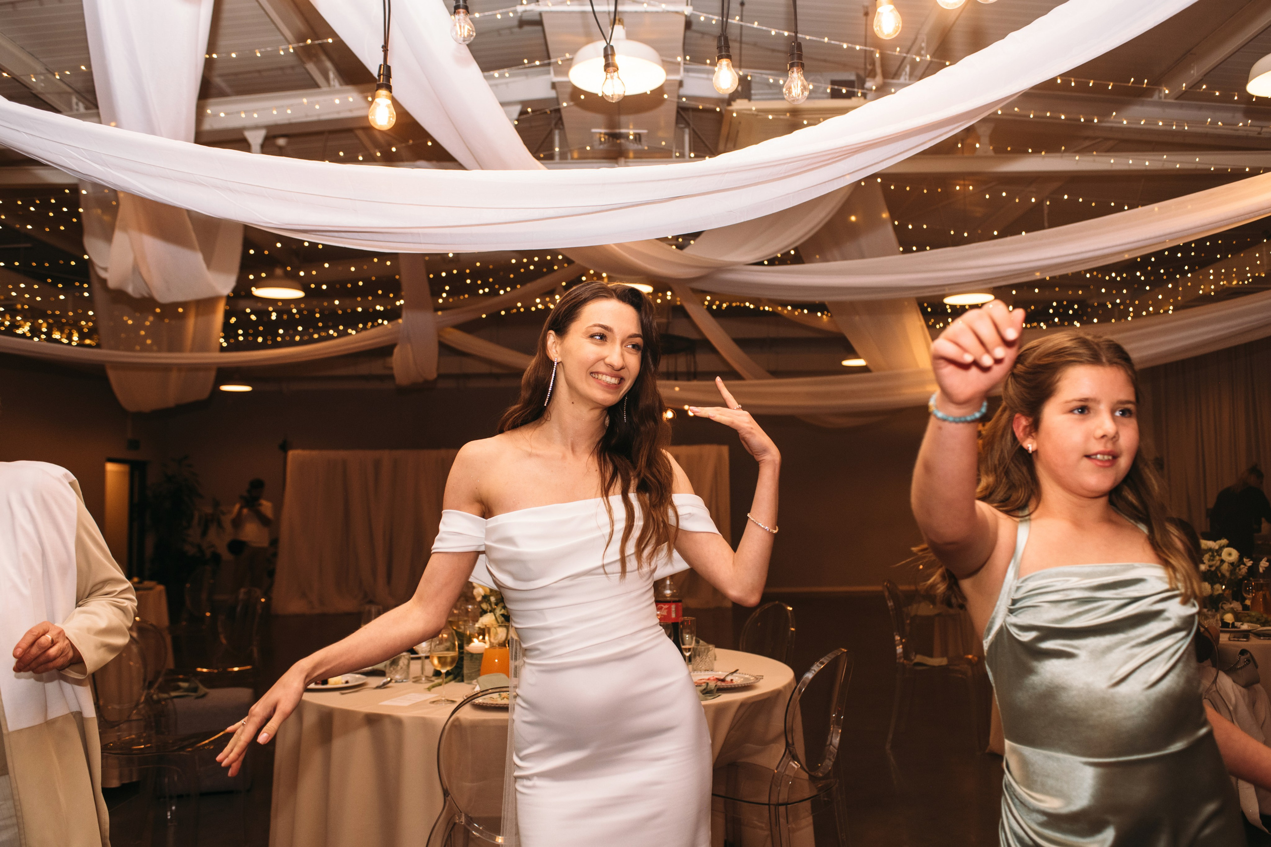 K&M. Rain, love and a lot of happiness. Wedding family photographer Alicante Benidorm Valencia Costa Blanca