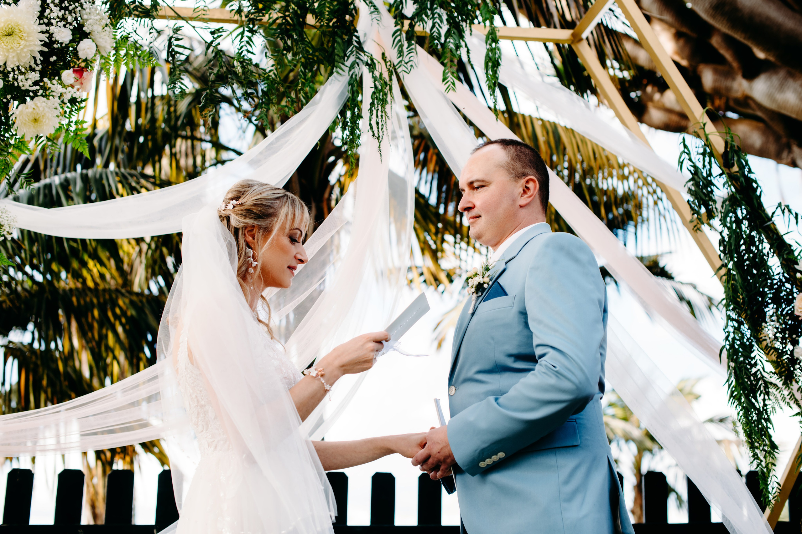 M&M. Tenerife wedding. Wedding family photographer Alicante Benidorm Valencia Costa Blanca