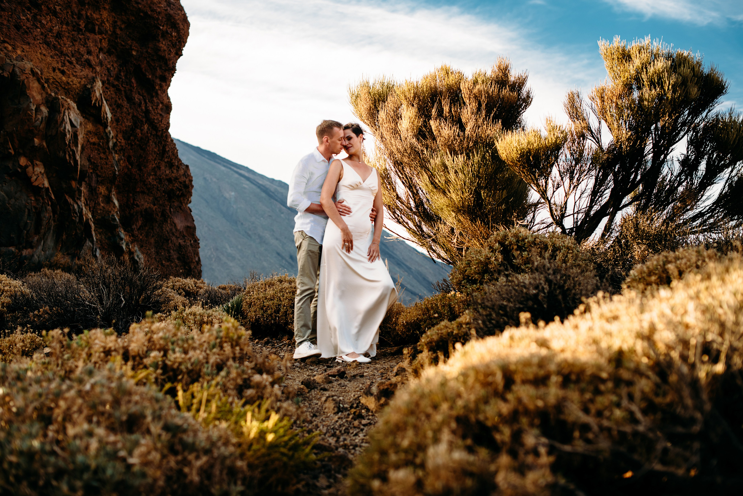 M+Y. Above the clouds. Wedding family photographer Alicante Benidorm Valencia Costa Blanca