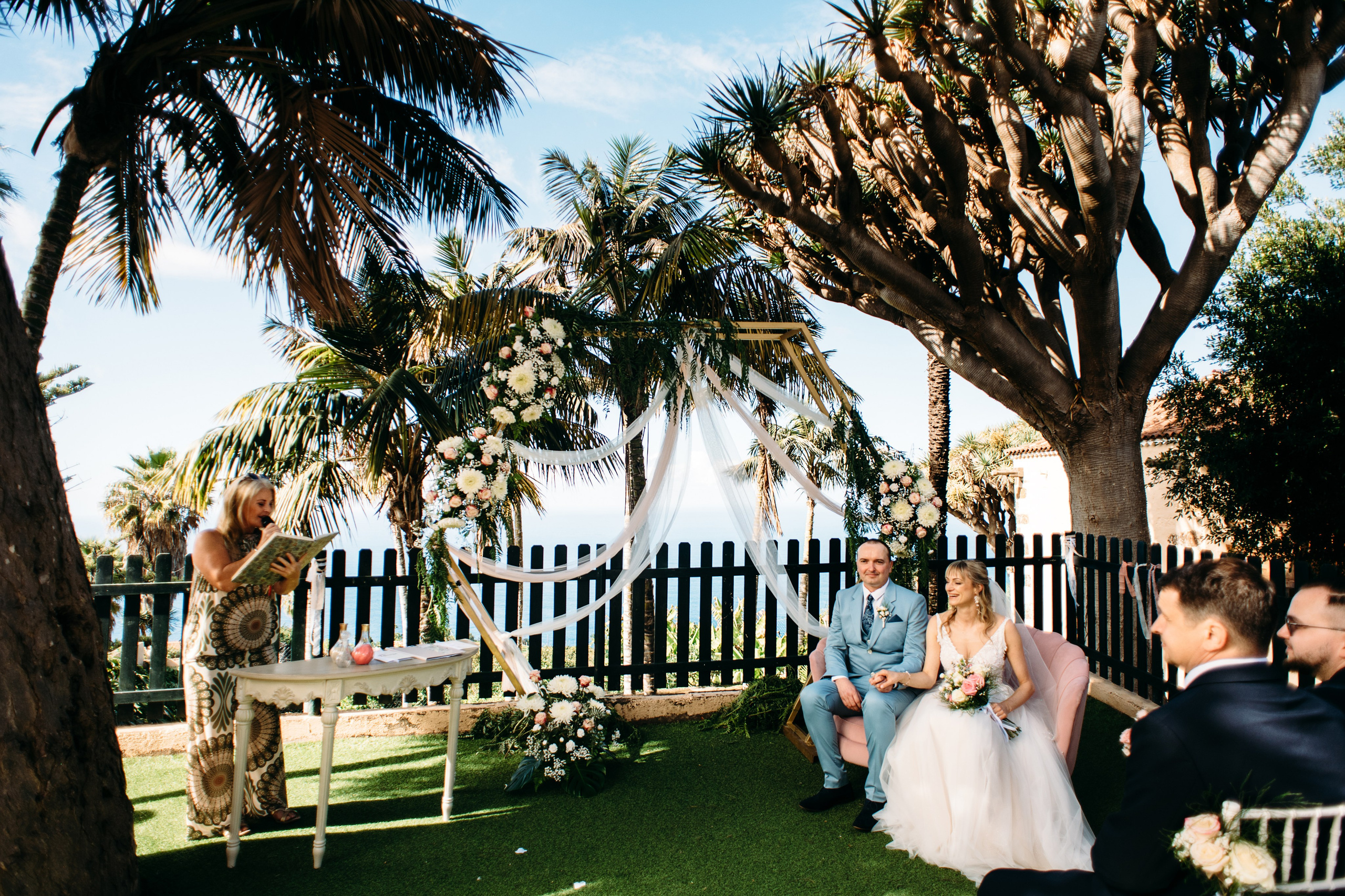 M&M. Tenerife wedding. Wedding family photographer Alicante Benidorm Valencia Costa Blanca