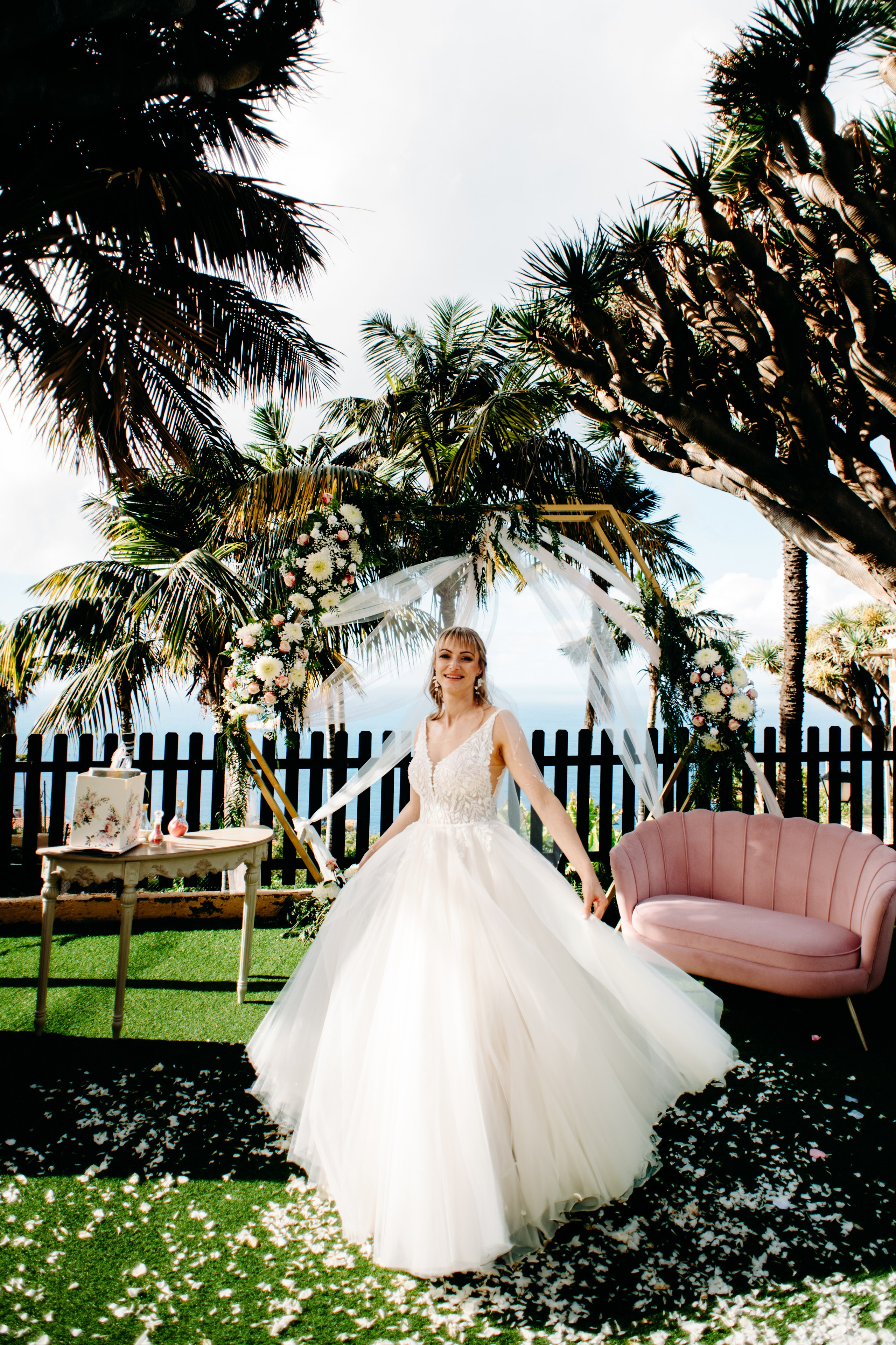 M&M. Tenerife wedding. Wedding family photographer Alicante Benidorm Valencia Costa Blanca