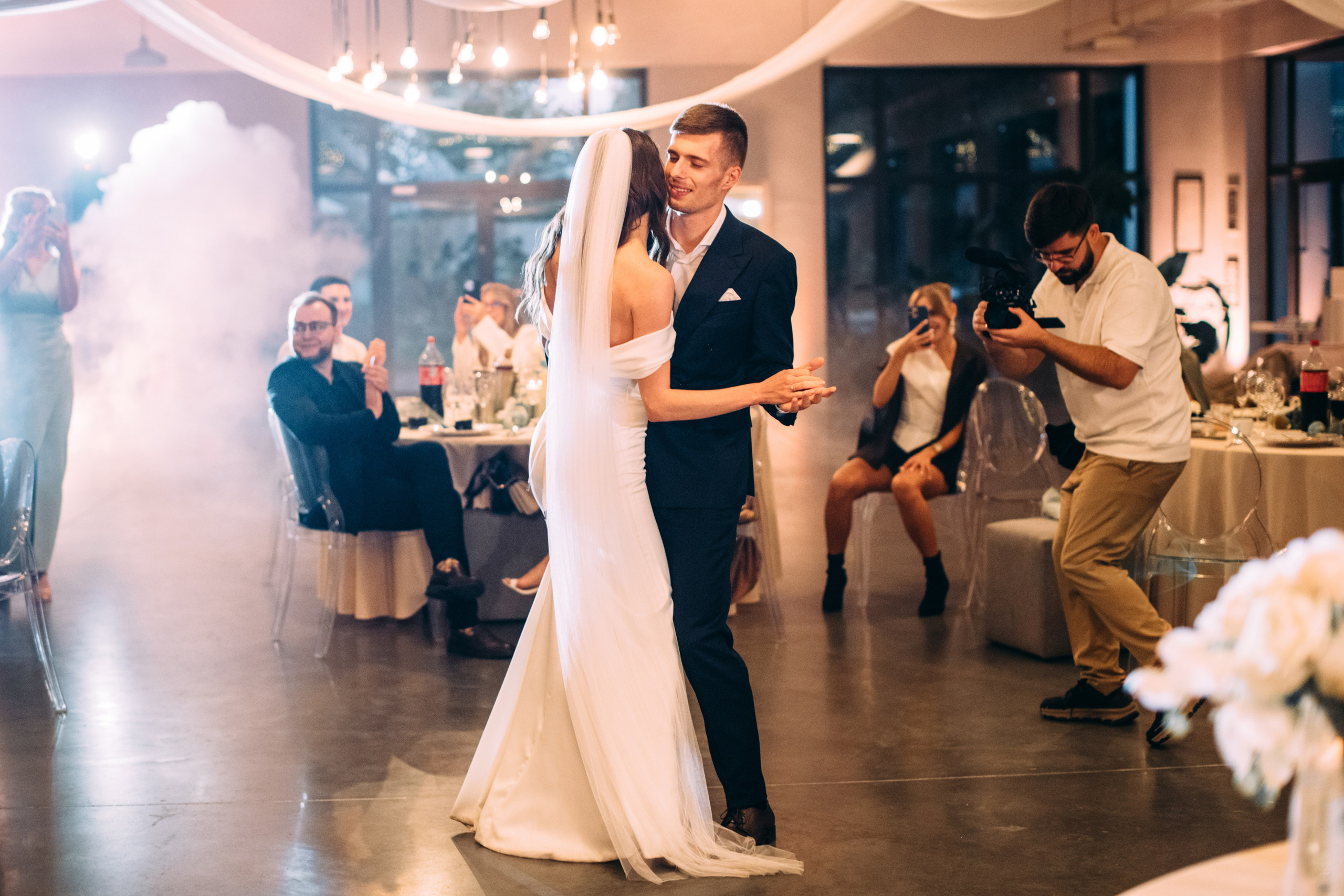 K&M. Rain, love and a lot of happiness. Wedding family photographer Alicante Benidorm Valencia Costa Blanca