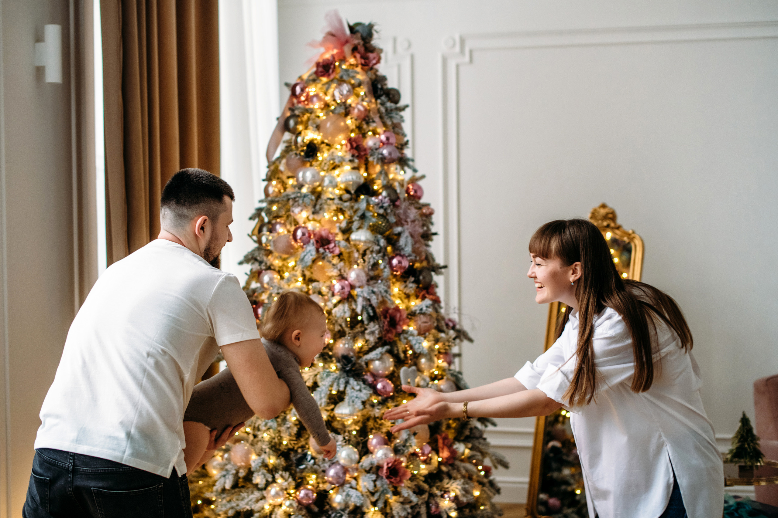 V+T+T. 1 year. Wedding family photographer Alicante Benidorm Valencia Costa Blanca