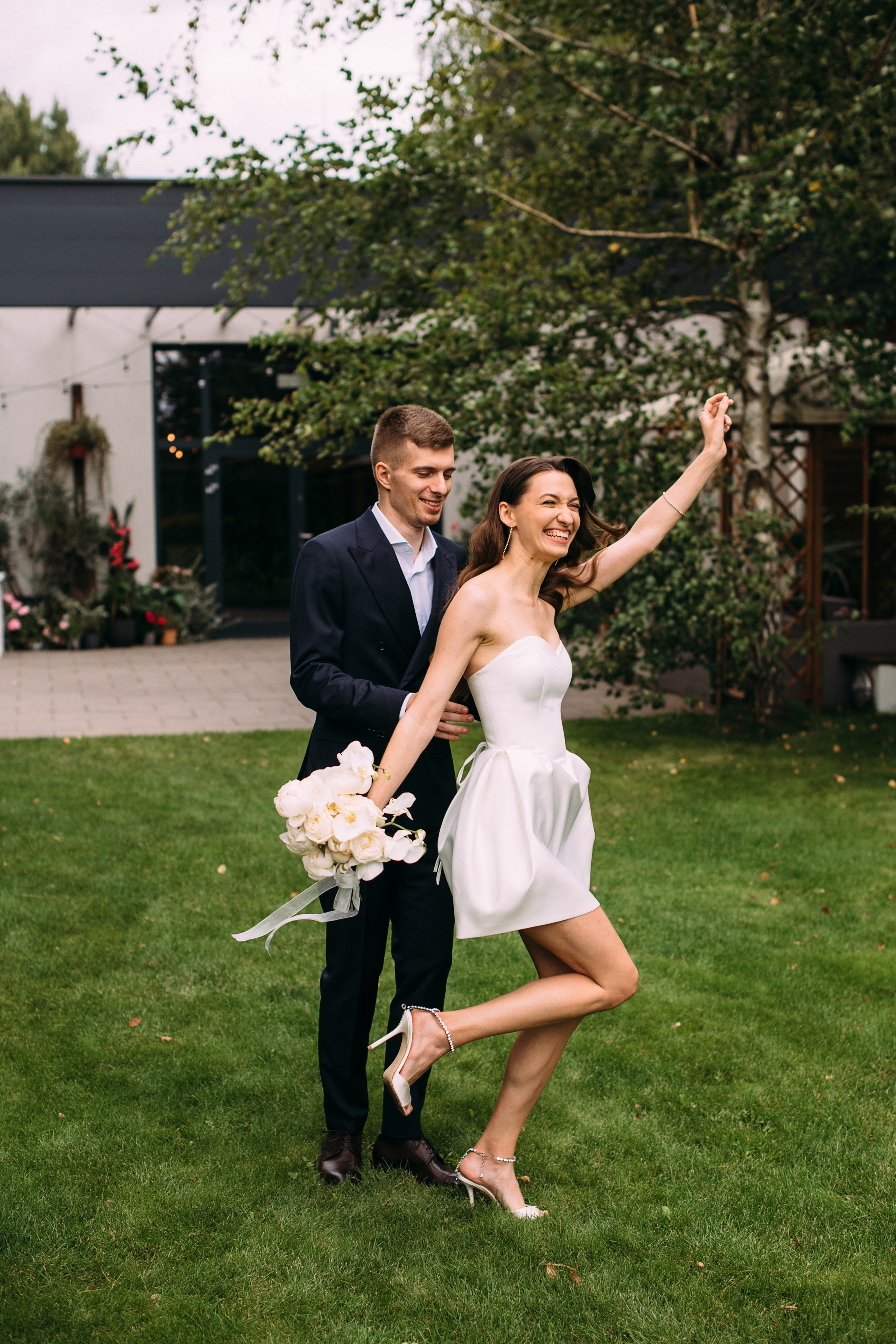 K&M. Rain, love and a lot of happiness. Wedding family photographer Alicante Benidorm Valencia Costa Blanca