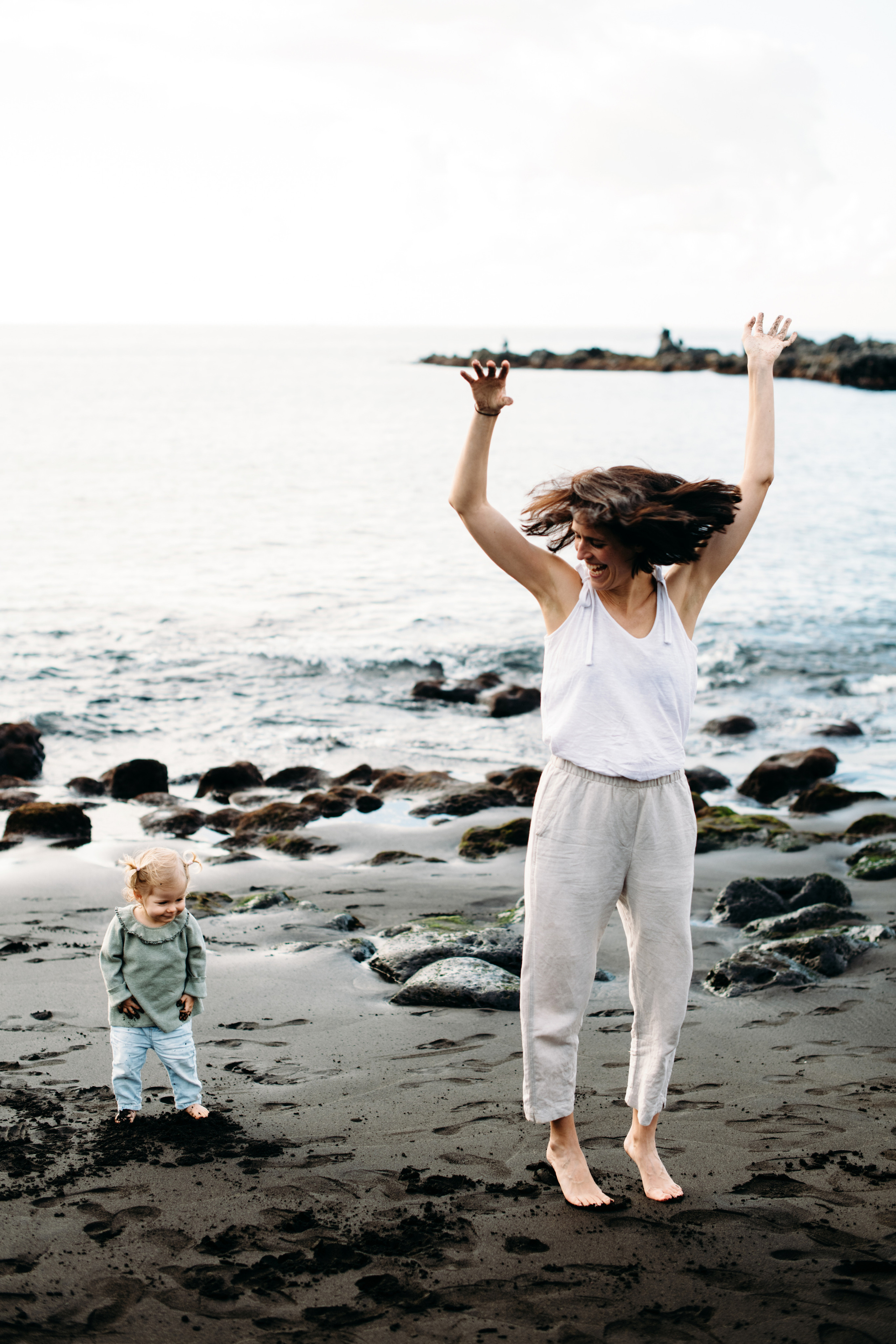 Happiness. Alcala + Playa la Arena. Fotografo de boda, familia Alicante Benidorm Valencia Costa Blanca