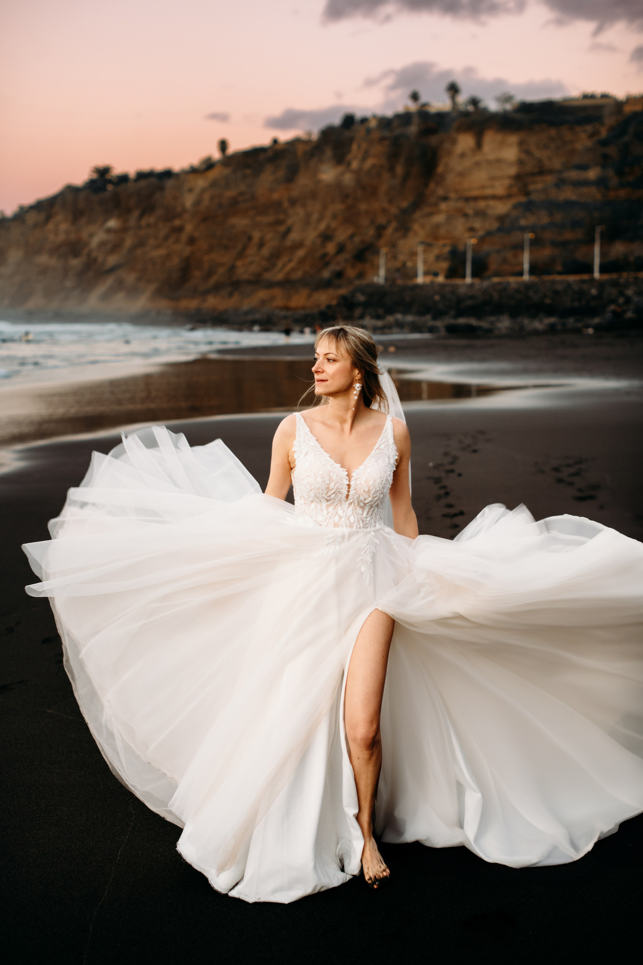 M&M. Tenerife wedding. Wedding family photographer Alicante Benidorm Valencia Costa Blanca