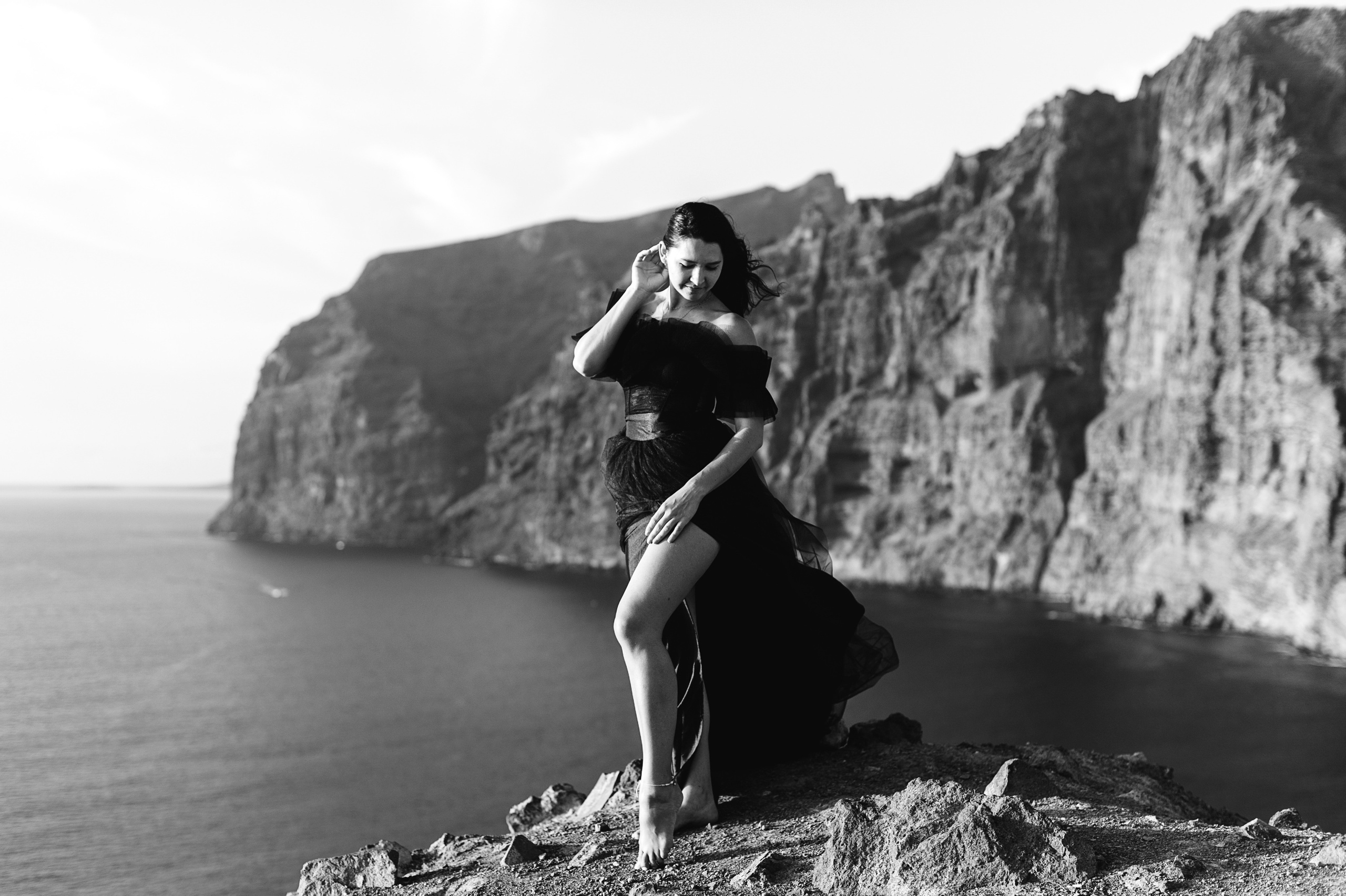 Anastasia. Black black mood. Wedding family photographer Alicante Benidorm Valencia Costa Blanca